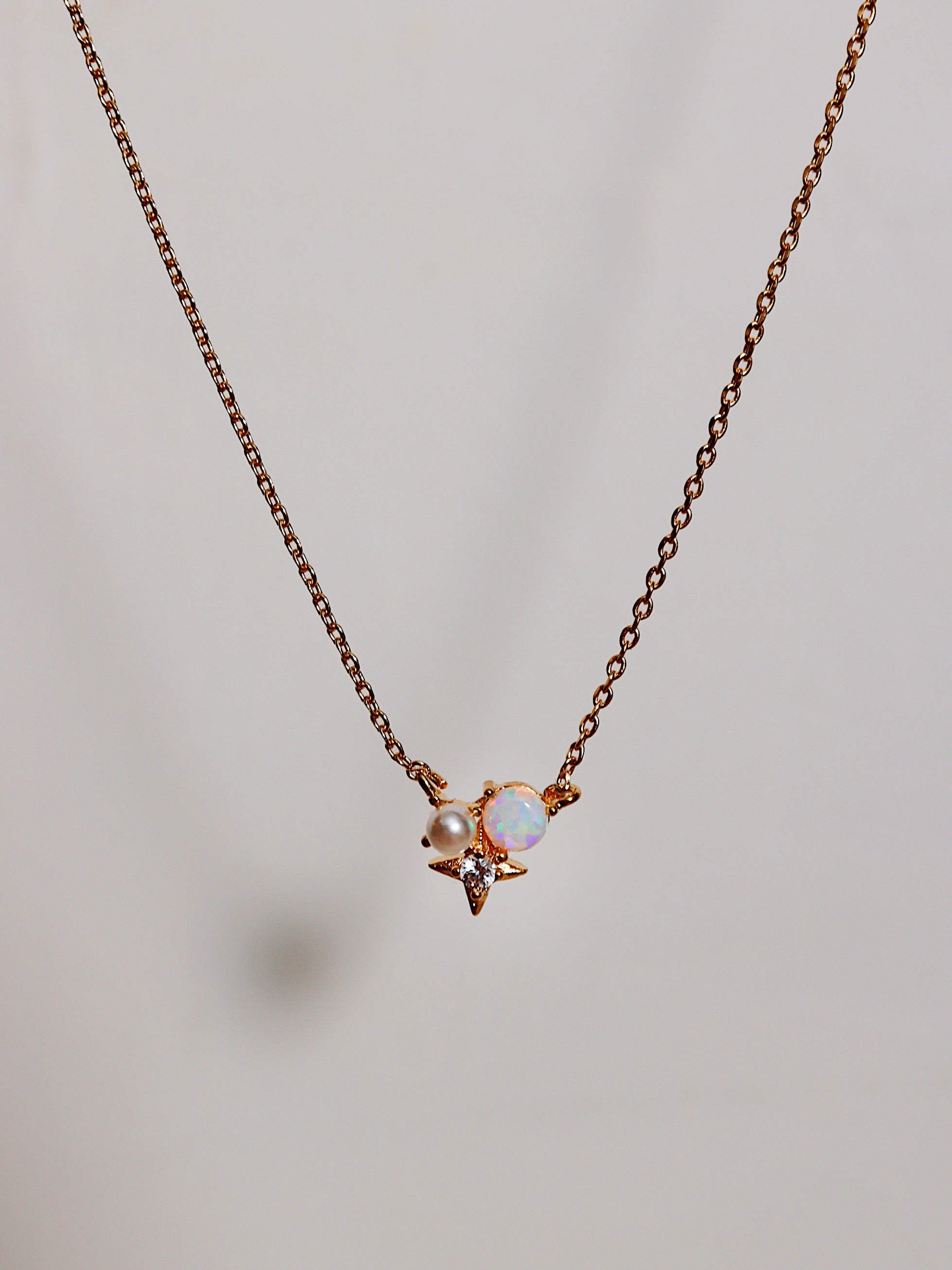 Sparkle opal pearl necklace