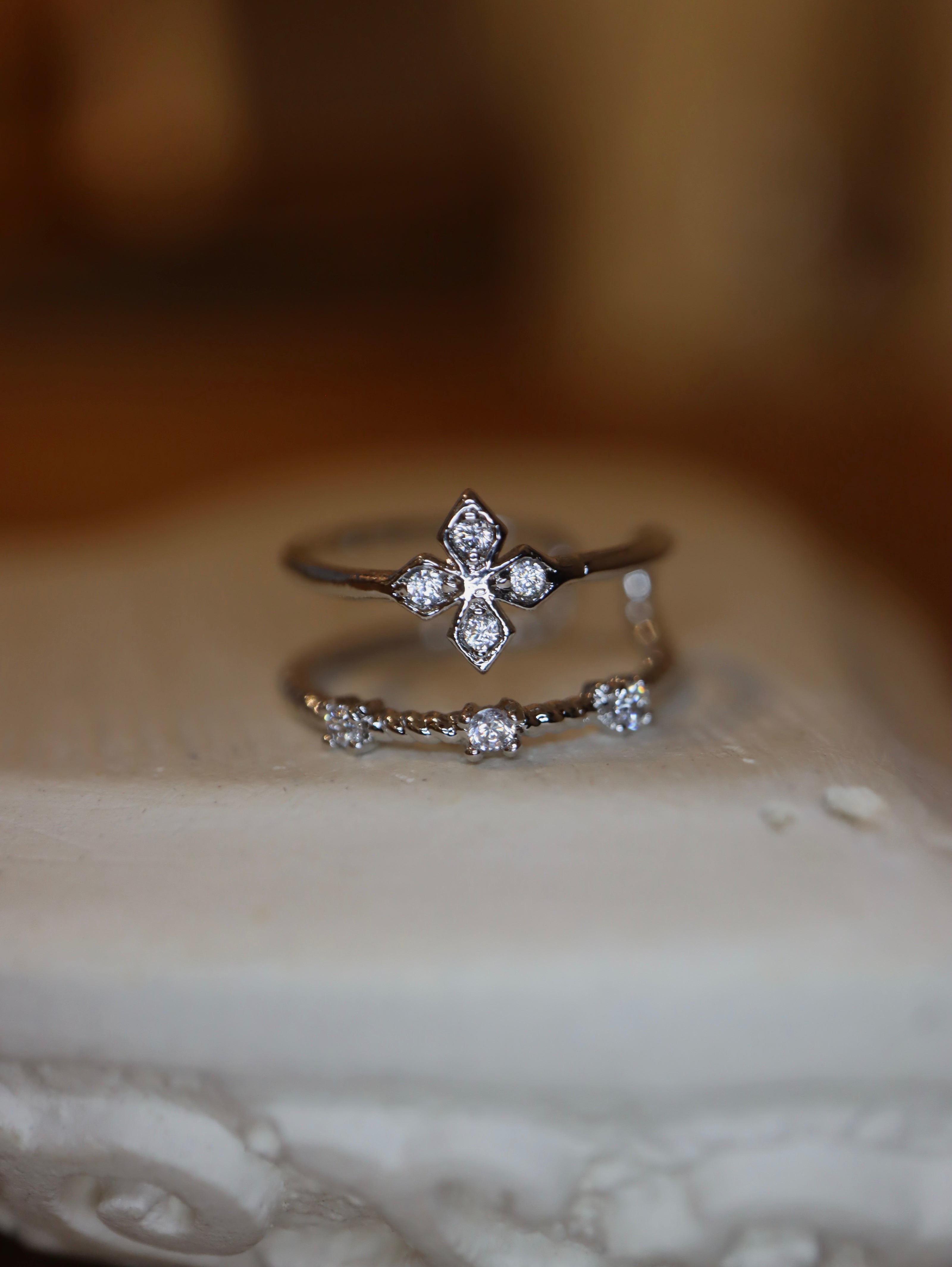 Double wrap cz Earcuff