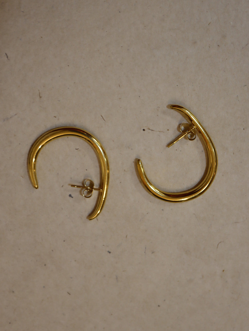 Stainless steel wrap earring