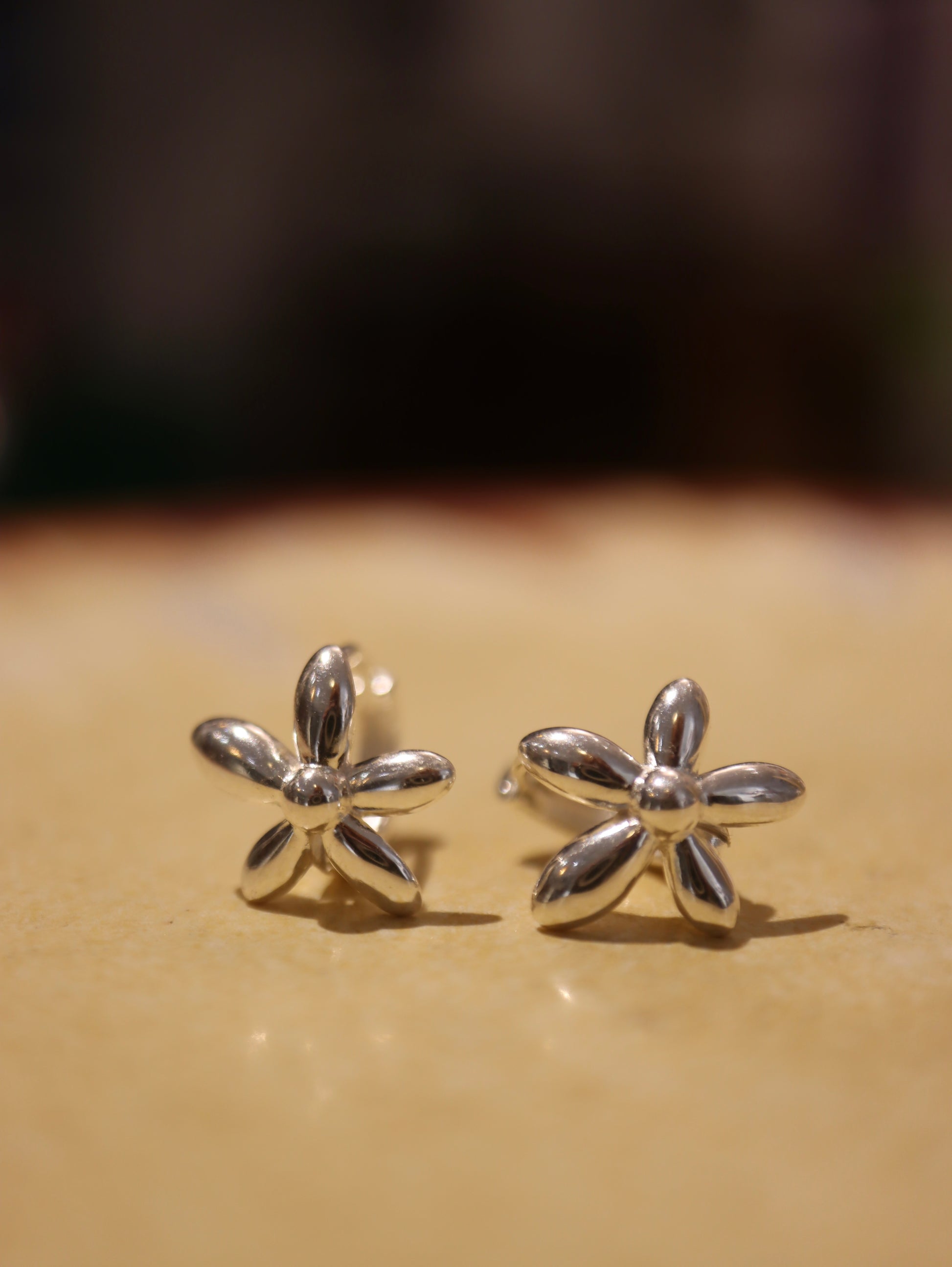 Petal flowers 925 silver hoop earrings