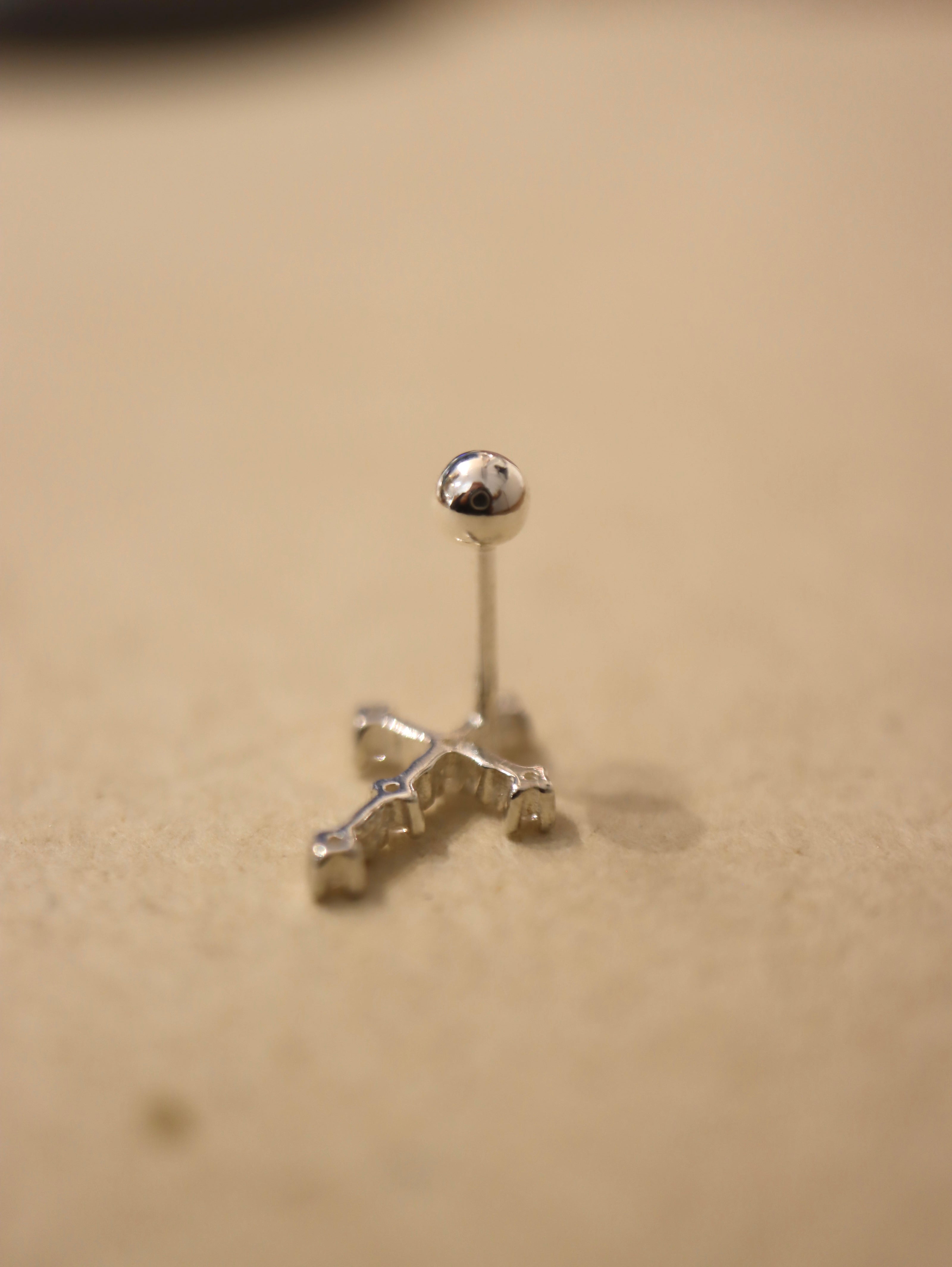 Cross 925 silver stud piercing earrings (1pc)