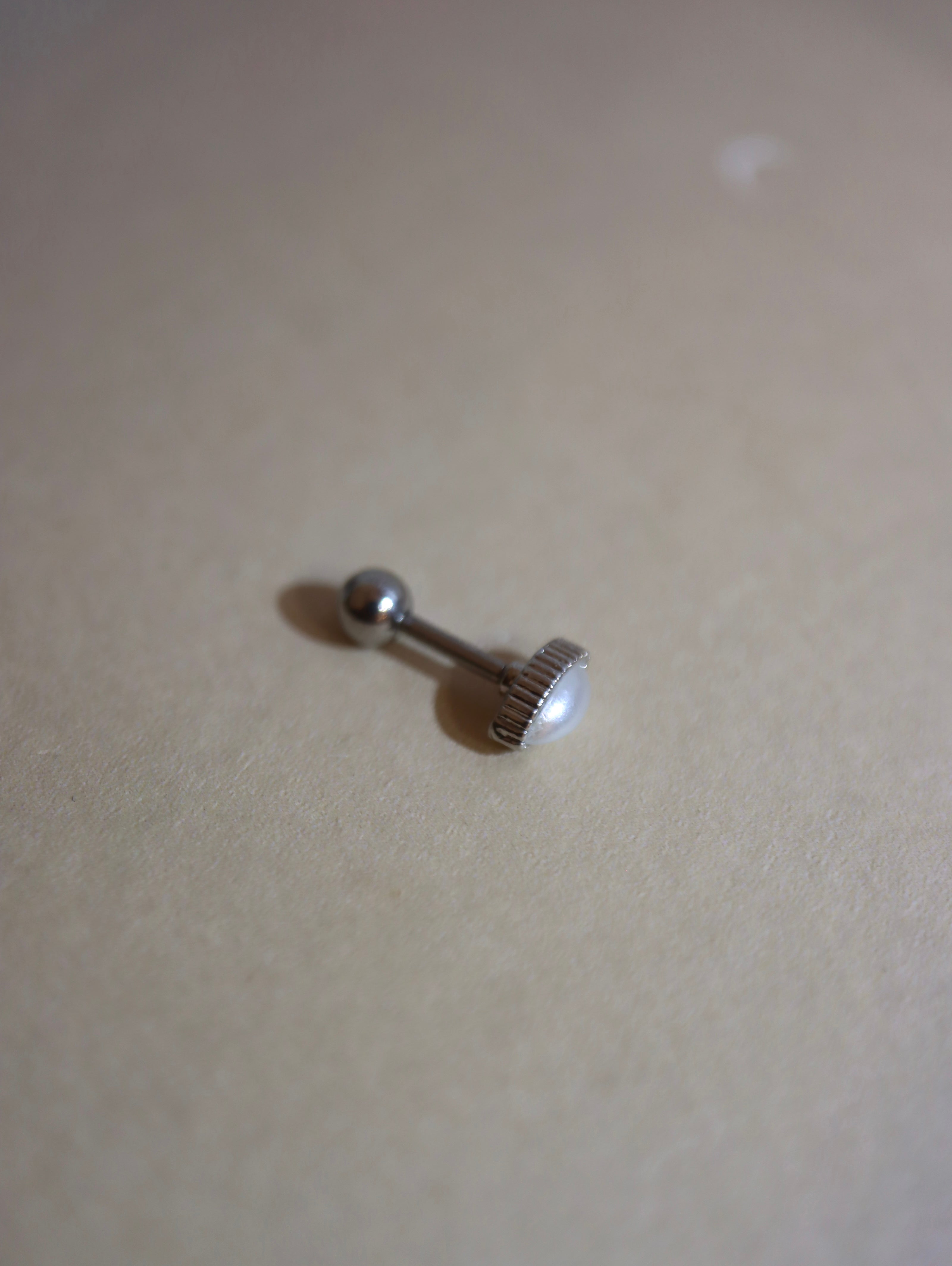 Marquise shape pearl stud piercing earring (1pc)