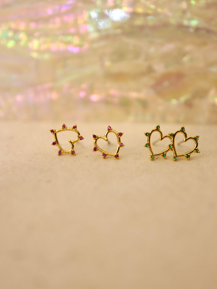 Stud heart earrings