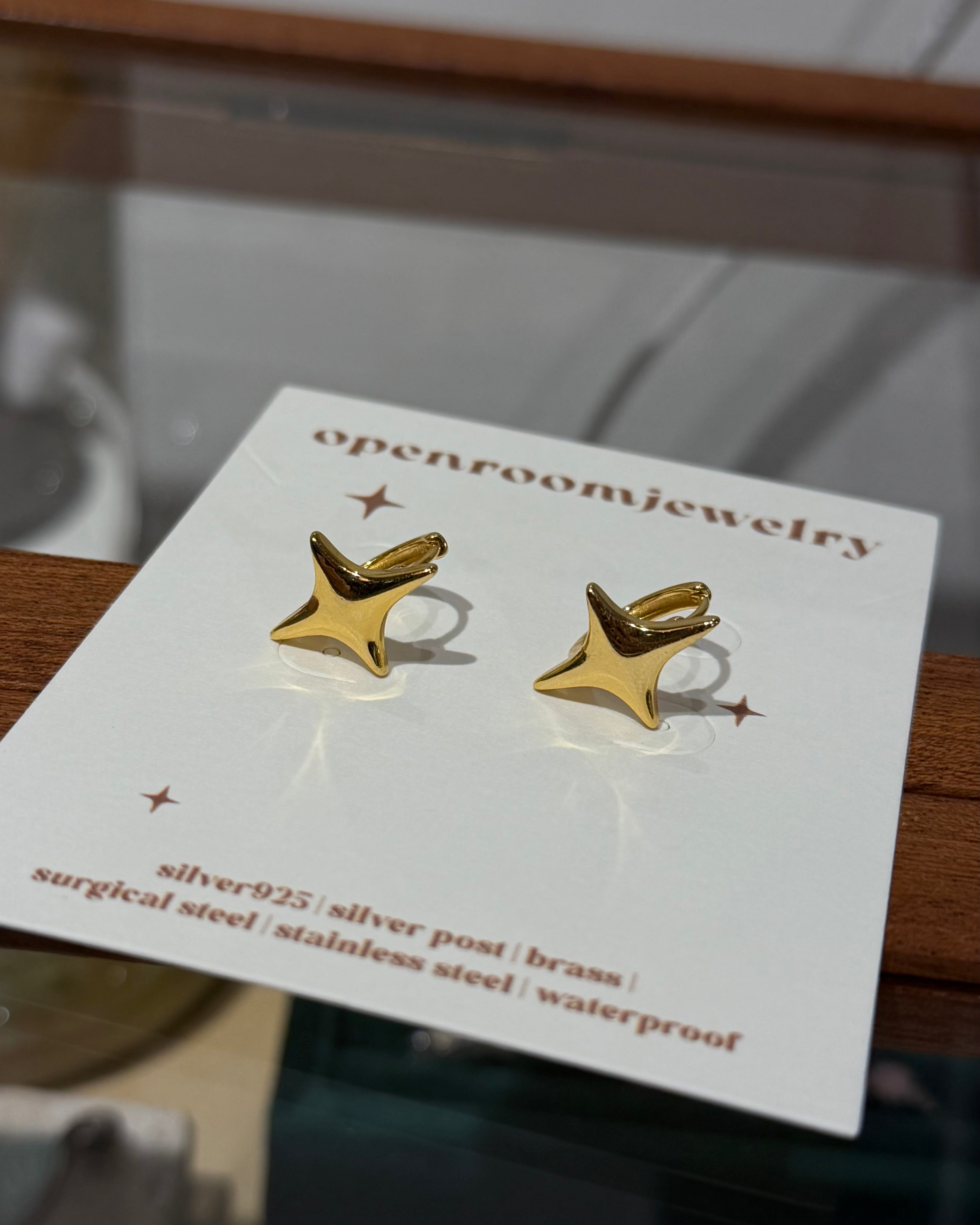 Star hoop brass earrings