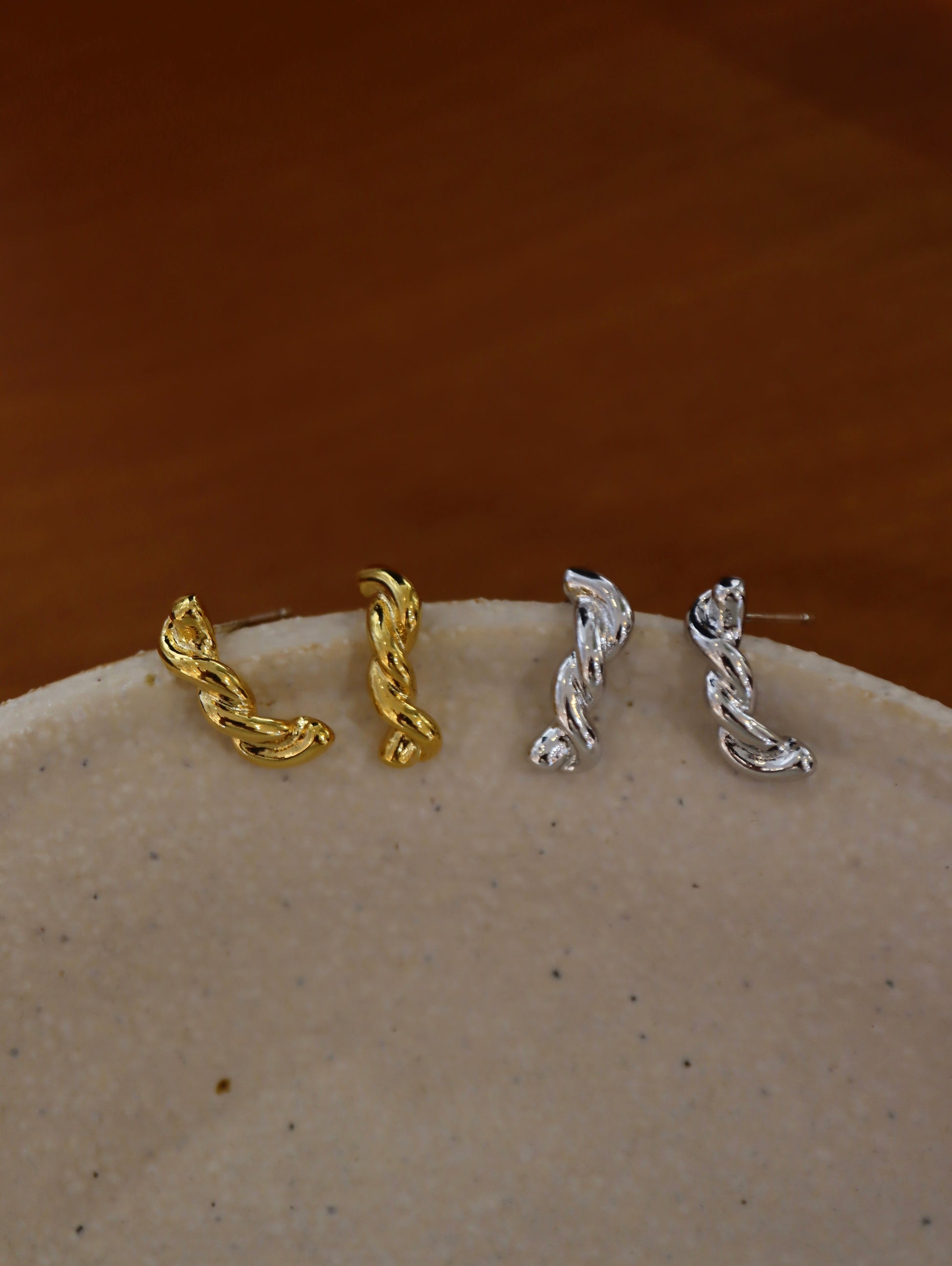 Twisted straight knot earrings