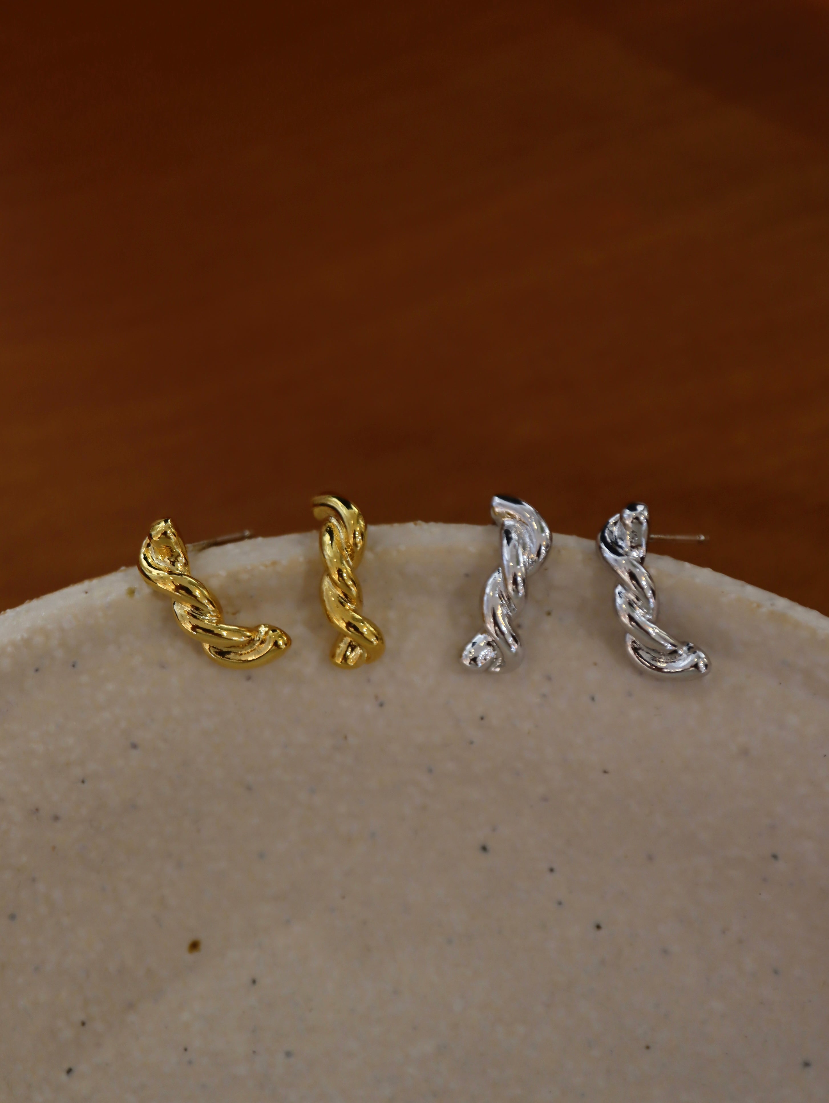 Twisted straight knot earrings