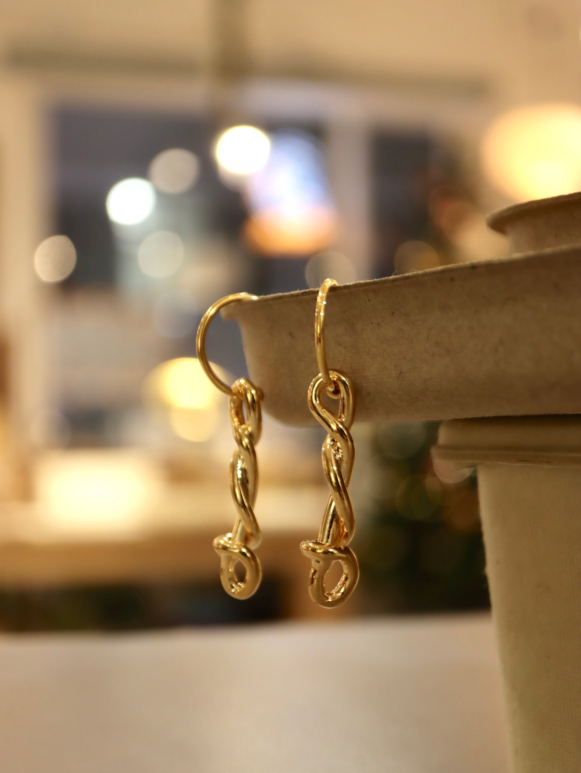 Drop knot twisted earrings