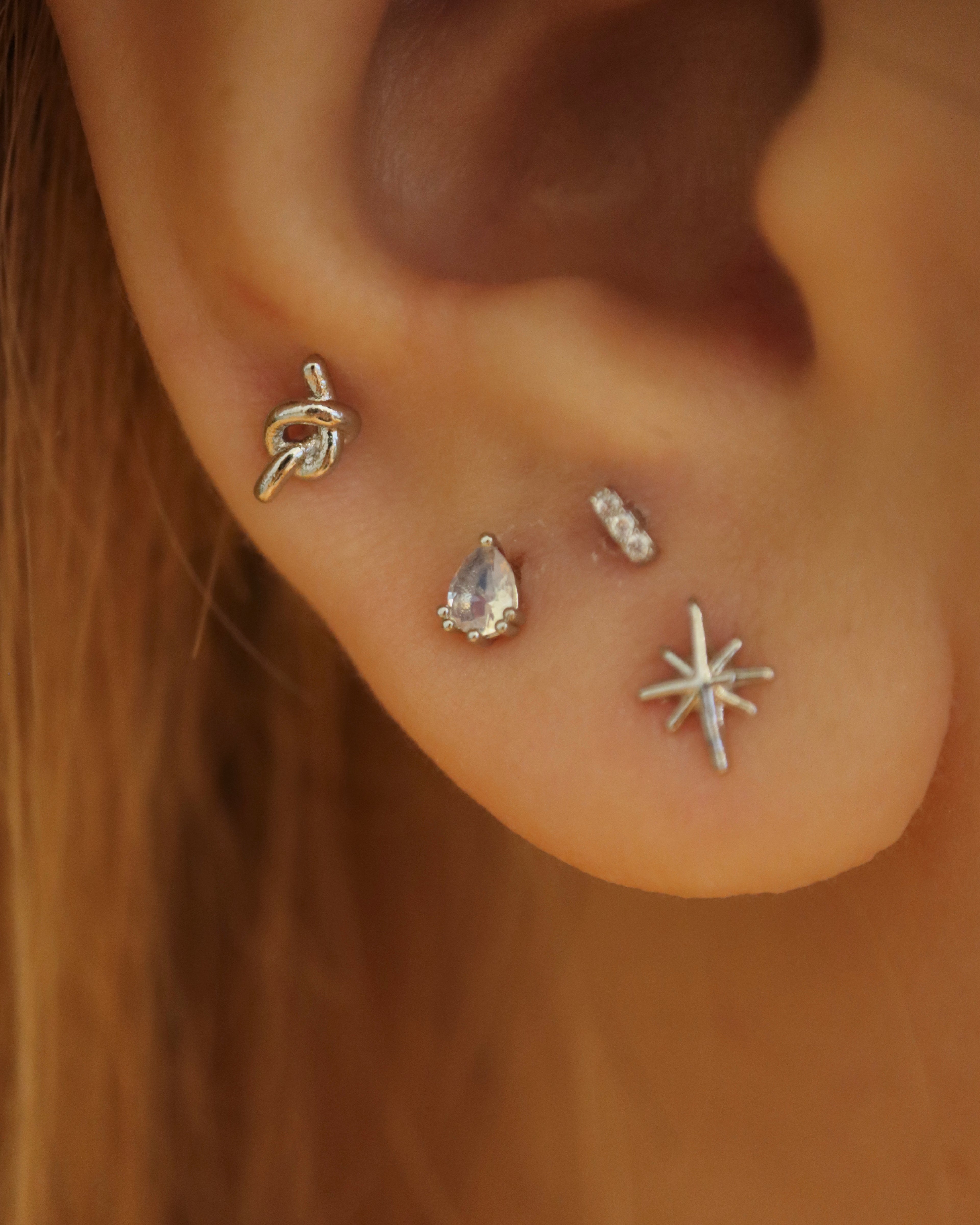Knot surgical steel piercing stud (1pc)