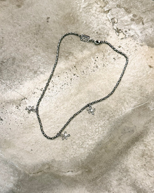 3 petals stainless steel choker necklace