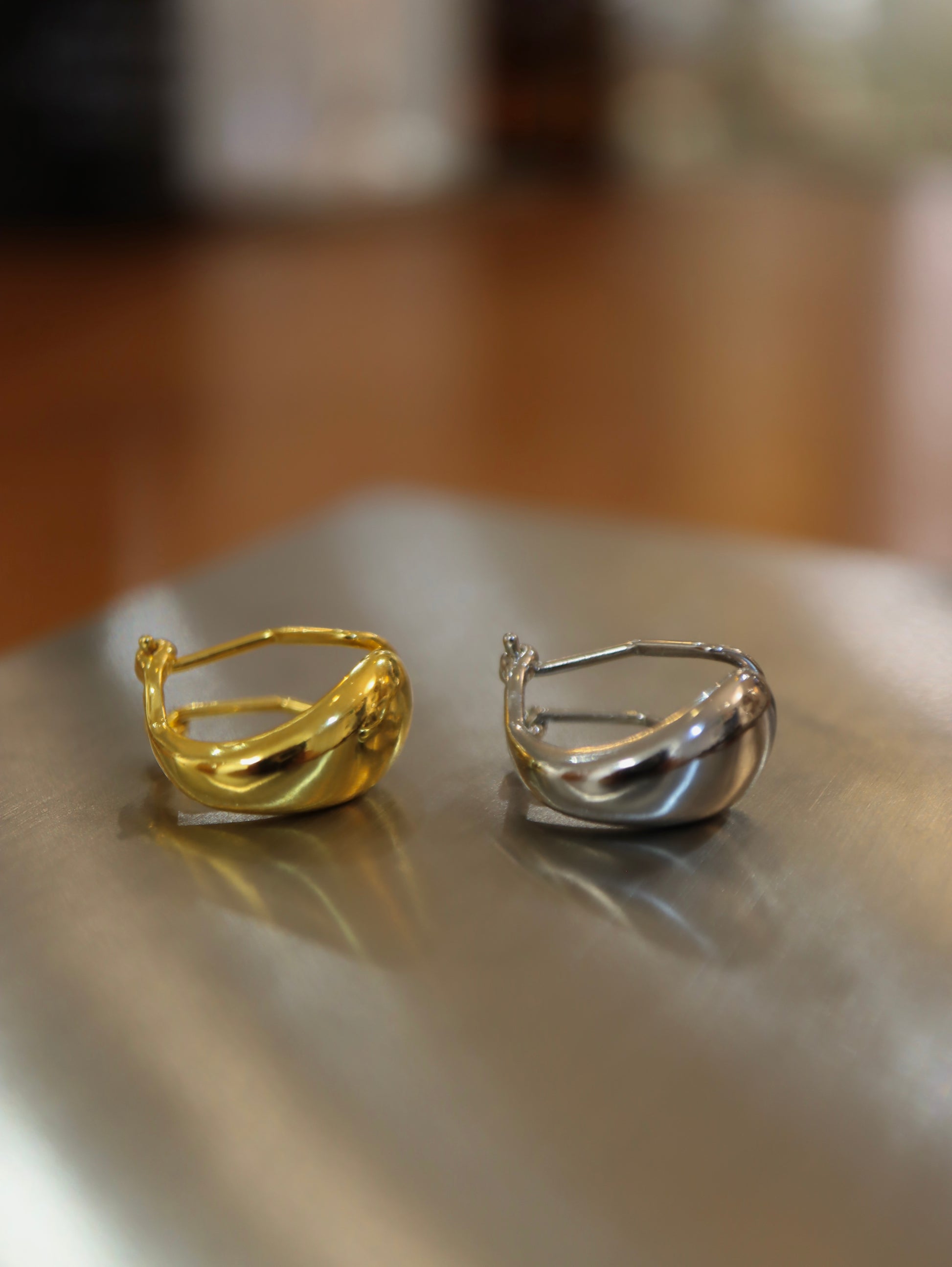 Unisex earclip (1pc)