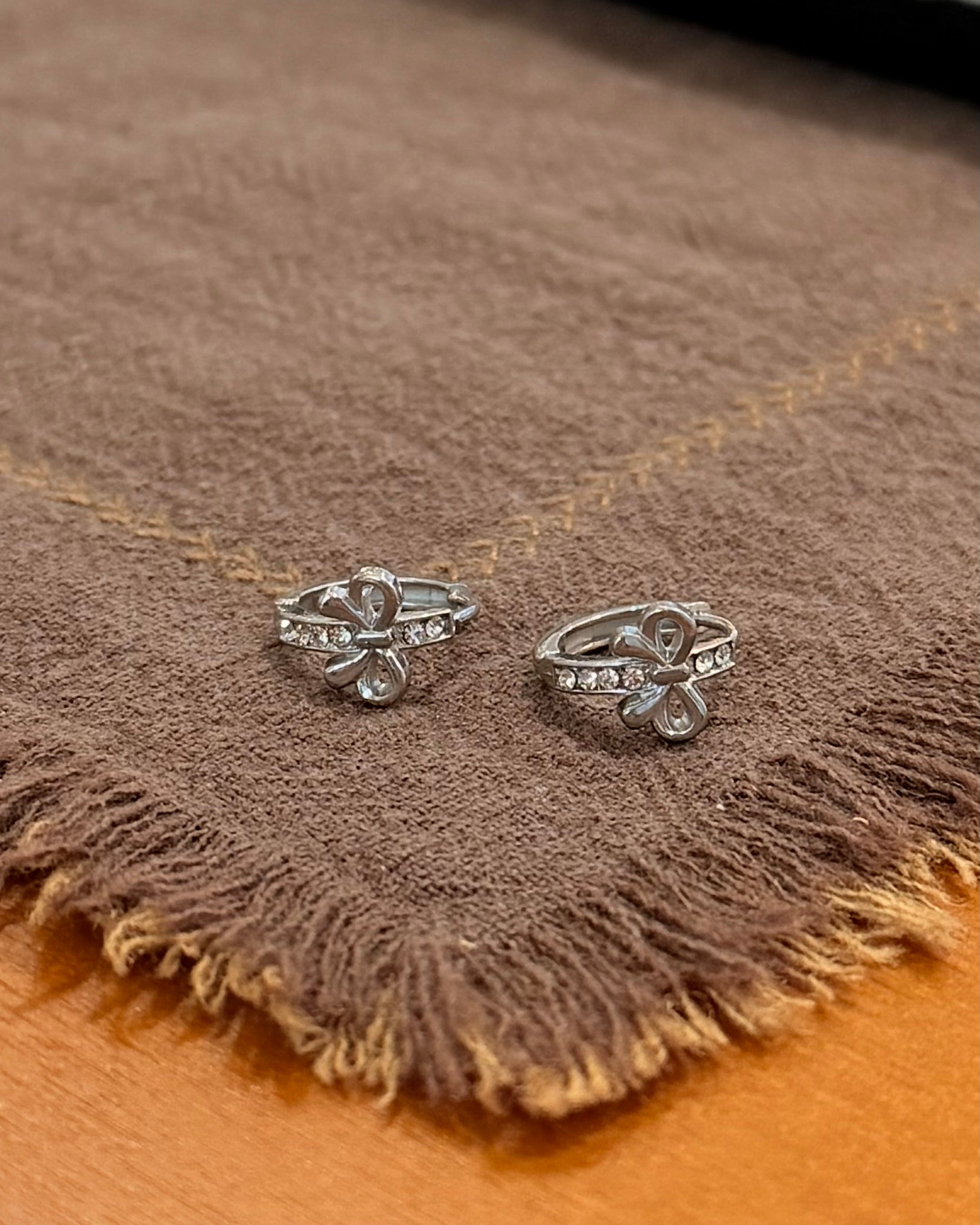 Ribbon cz stainless steel earrings