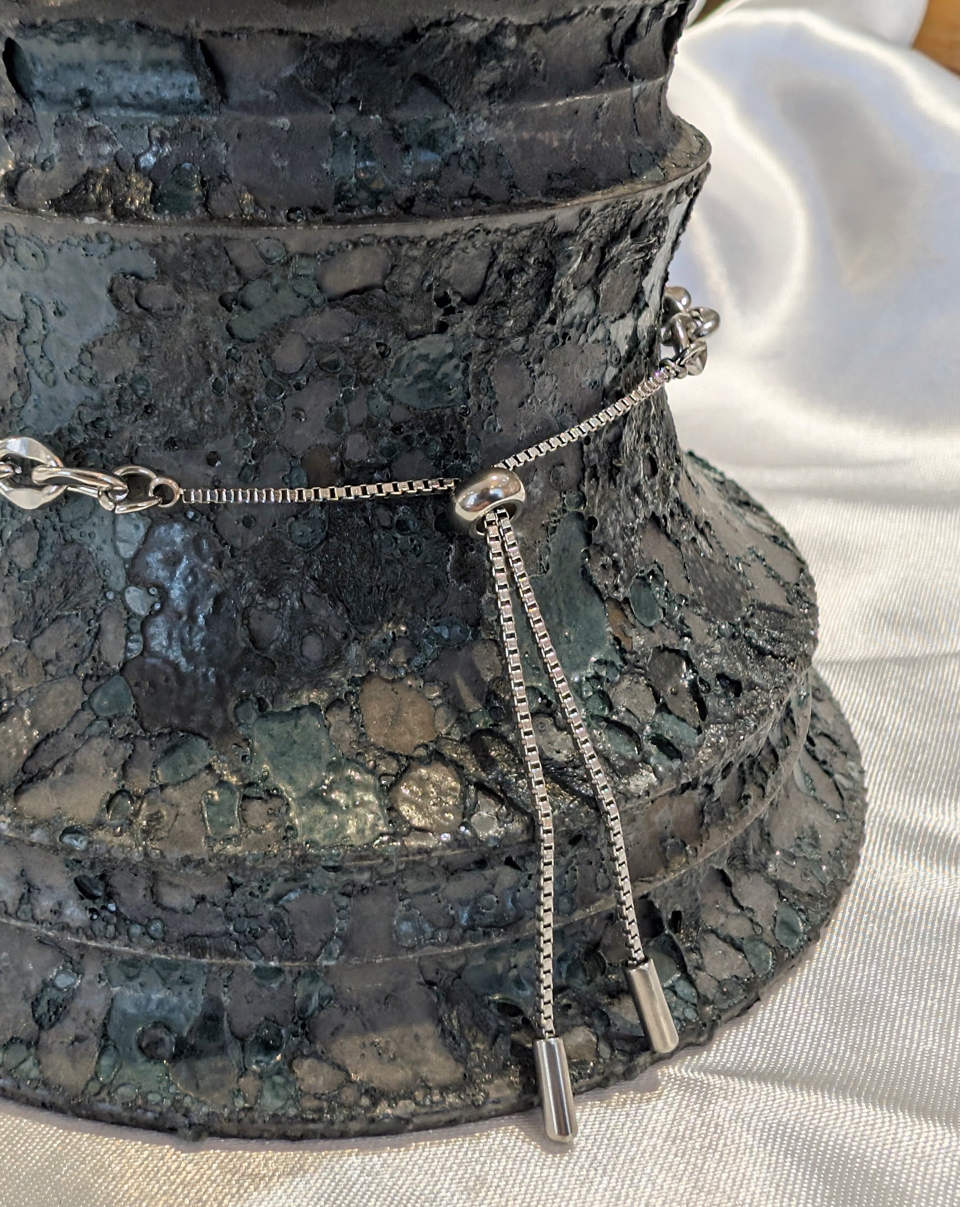 Pearl chain flexi stainless steel bracelet