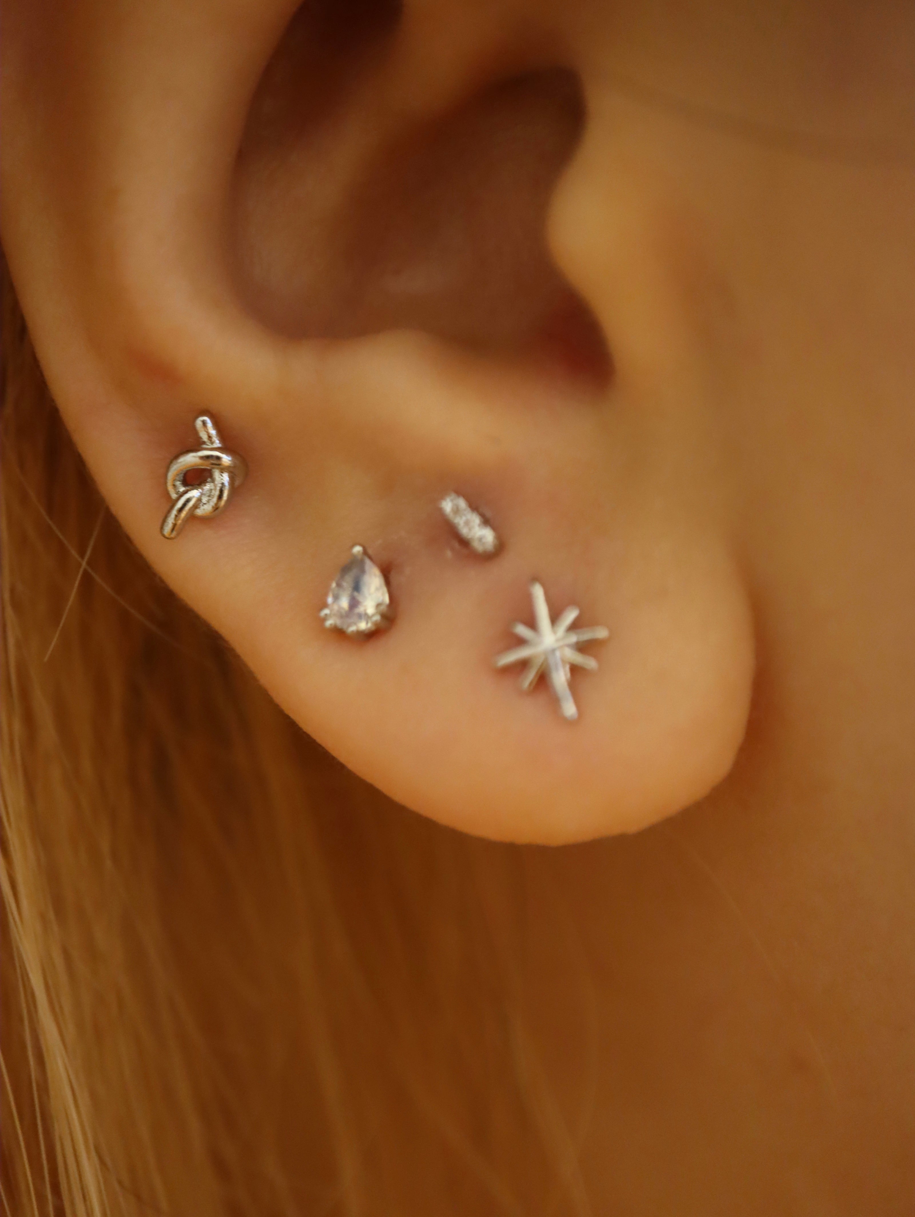 Knot surgical steel piercing stud (1pc)