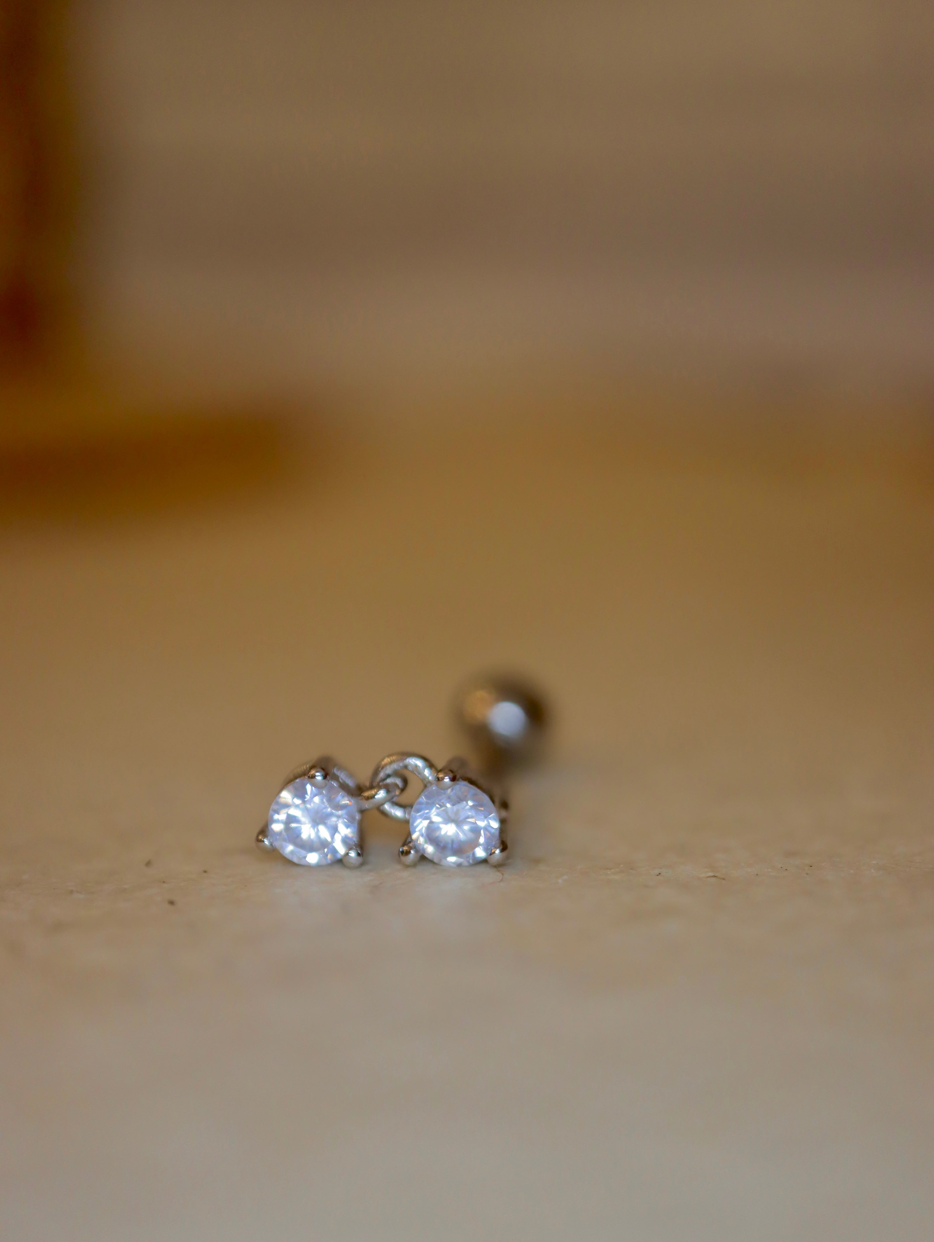 Double cz surgical steel piercing (1pc)