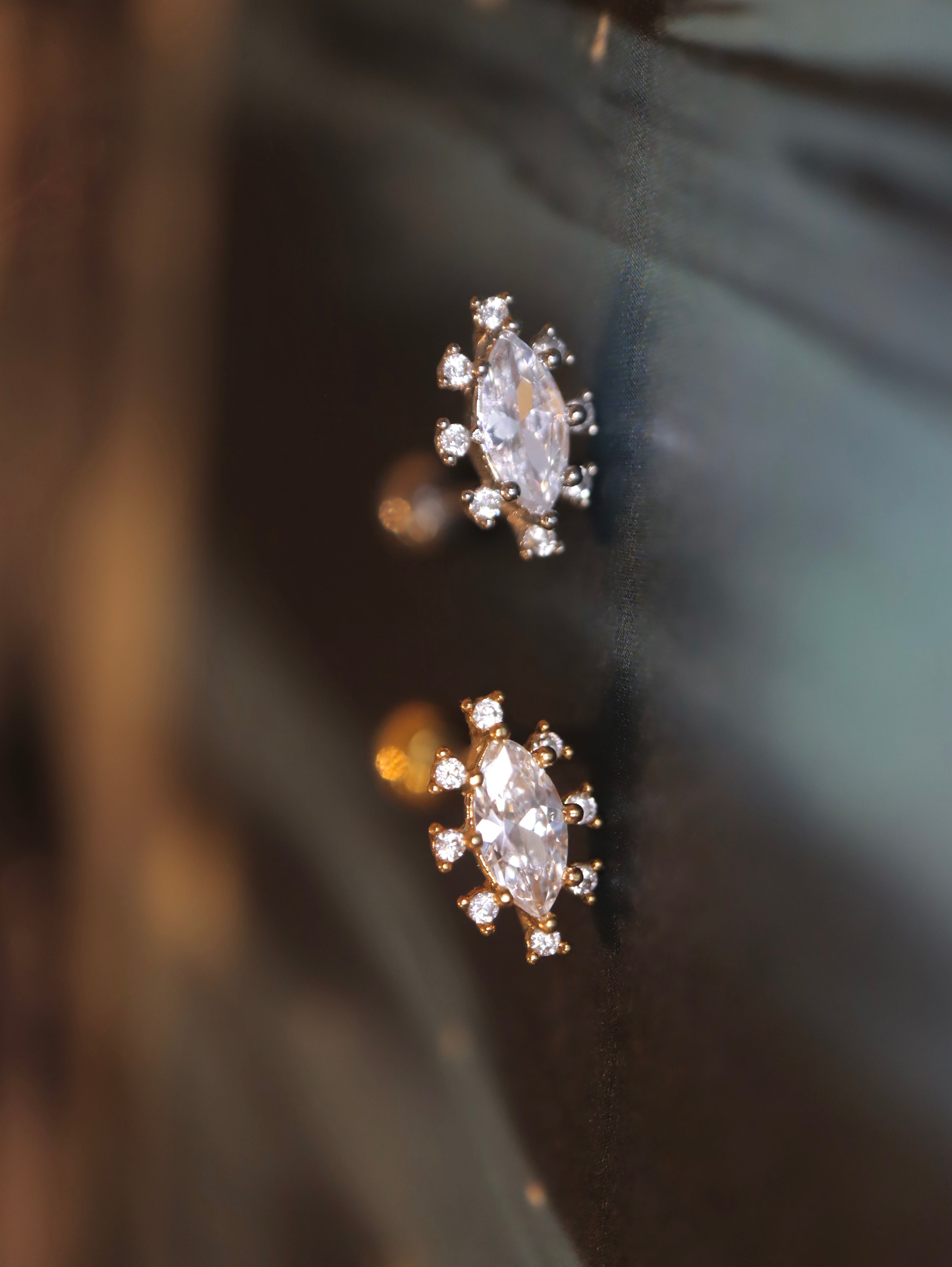 Marquise Halo Stud Surgical Steel Piercing (1pc)