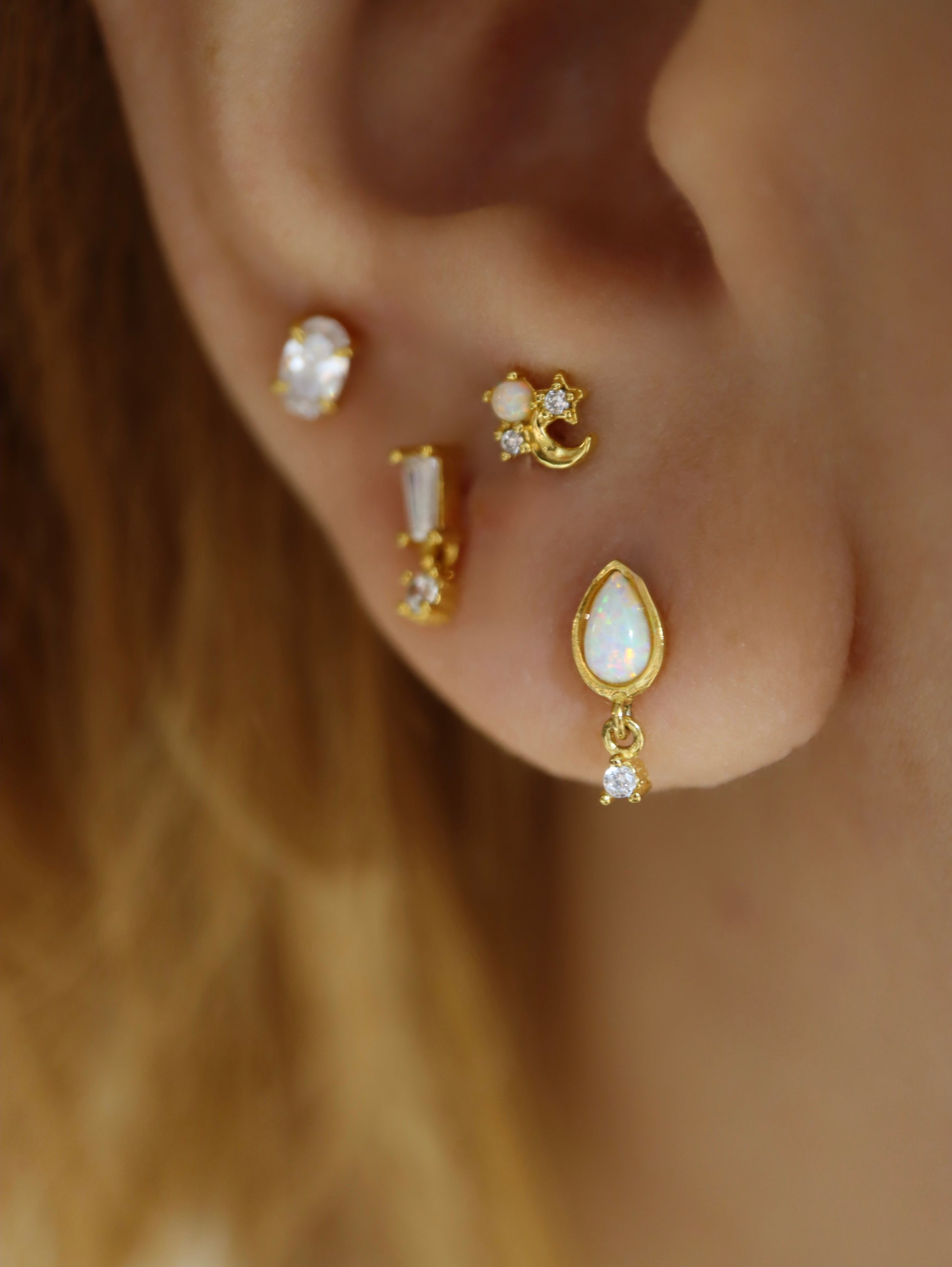 Sparkle in opal star & crescent s925 piercing stud