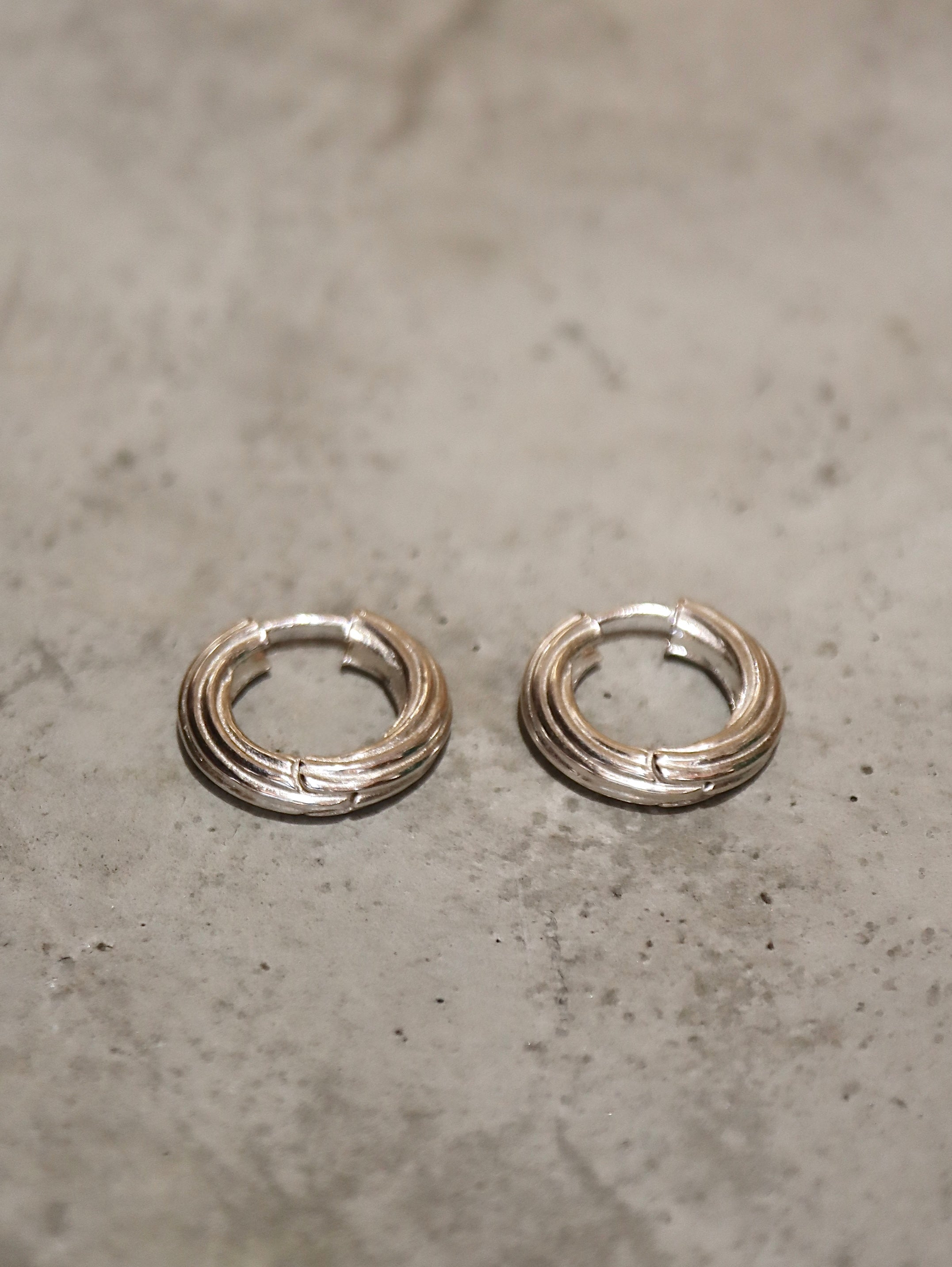 Spiral Clicker 925 Silver Hoop Earrings