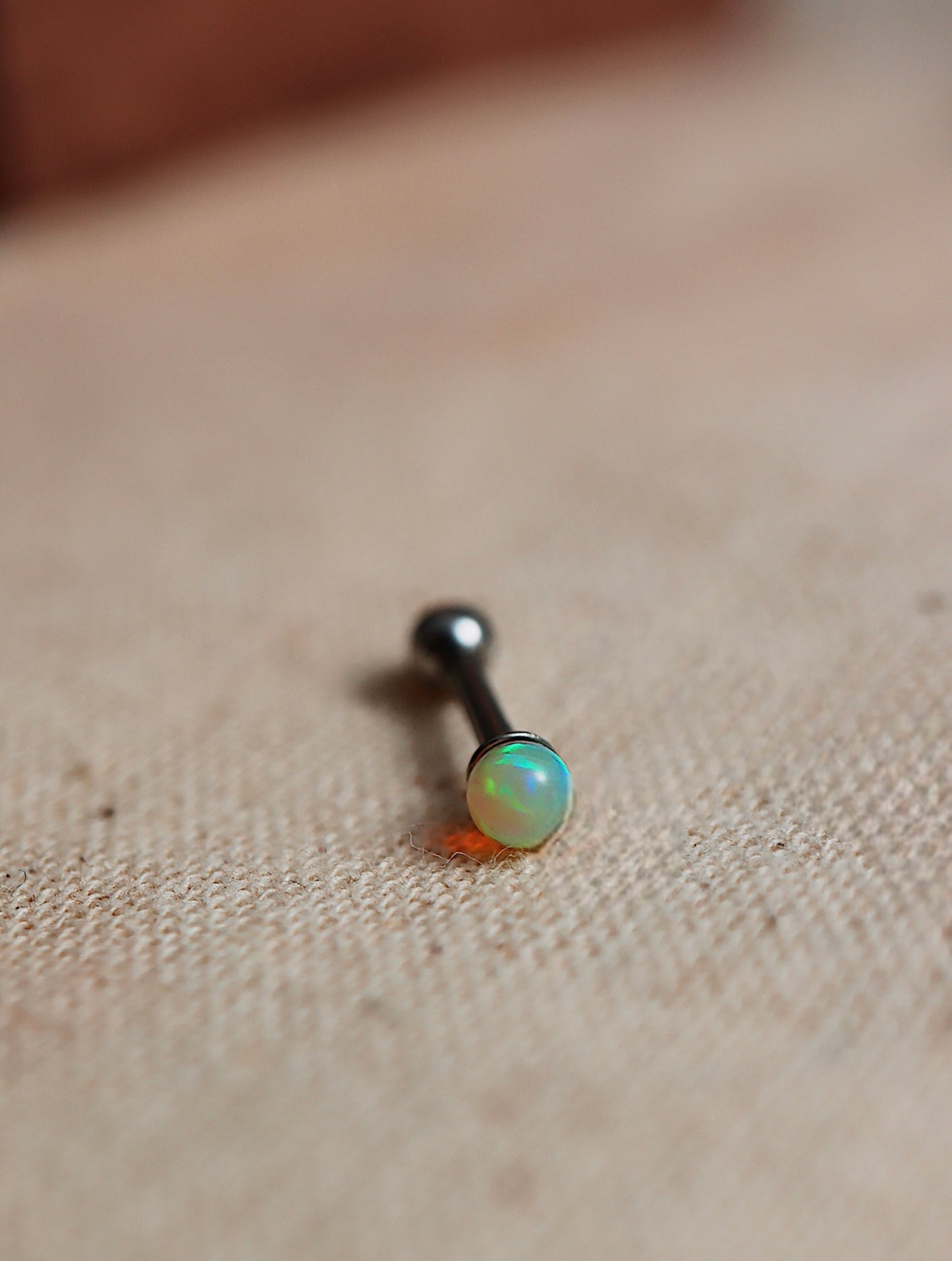 Stud opal mini surgical steel piercing