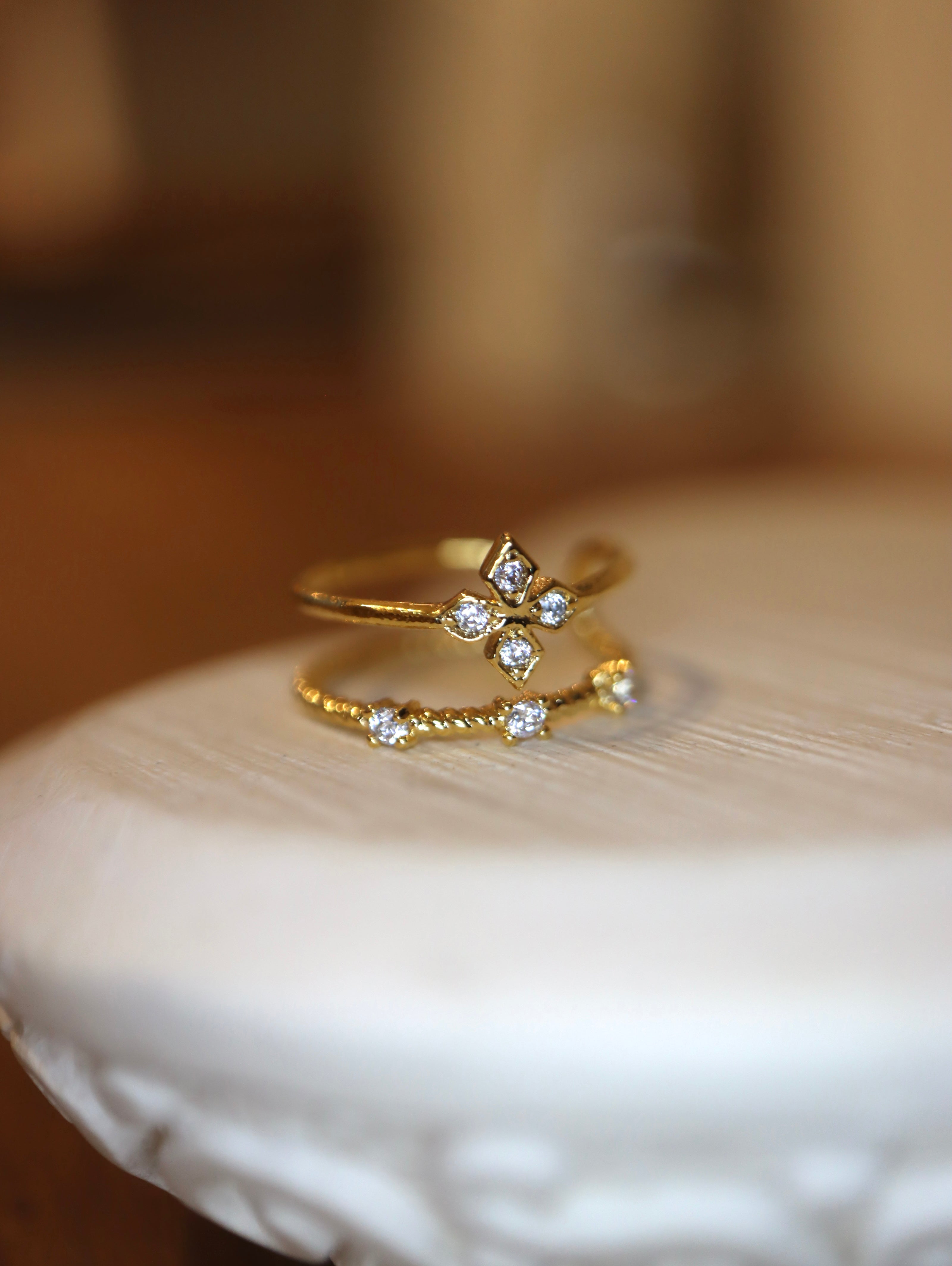 Double wrap cz Earcuff