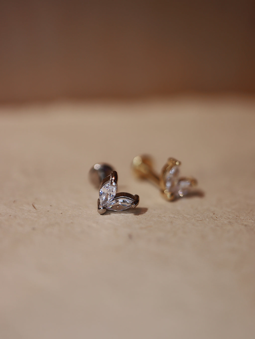 Push-pin stud pvd coating flat back earring
