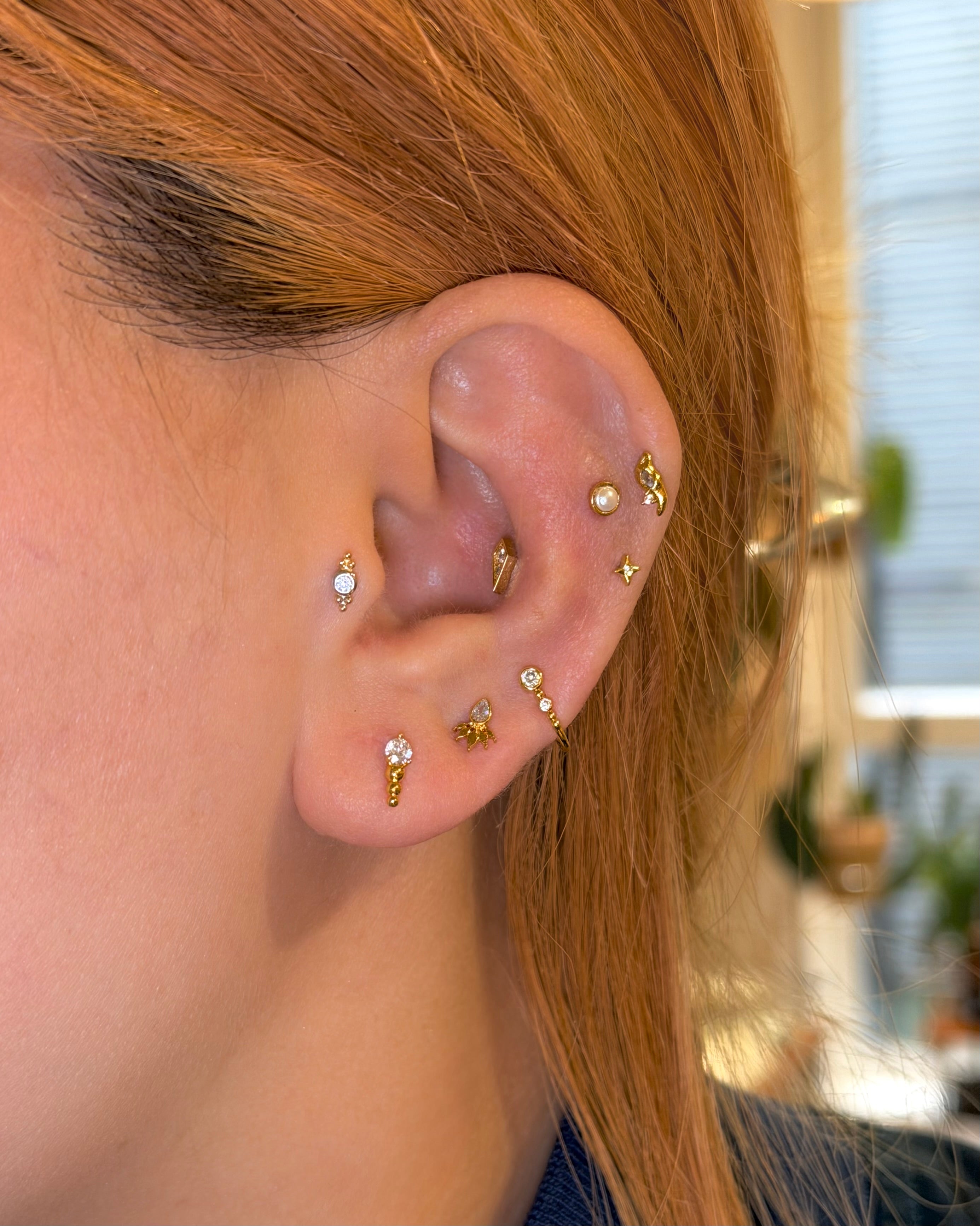 Round pearl stud 925 silver piercing earring (1pc)