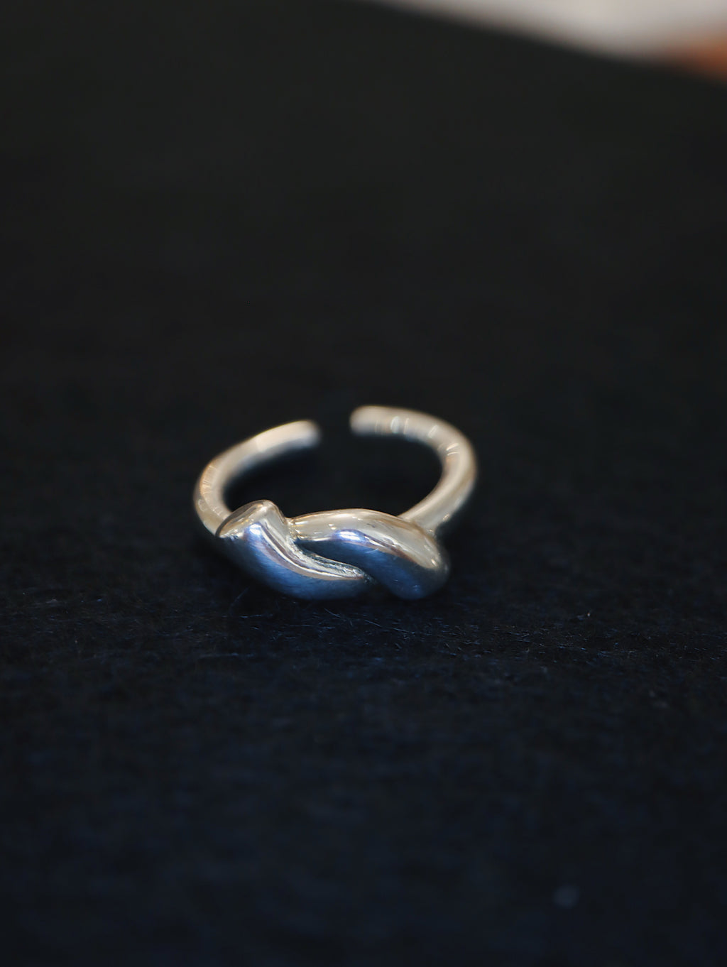 Intertwined knot silver925 ring (free size)