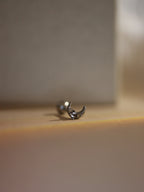 Crescent stud unisex surgical steel piercing (1pc)