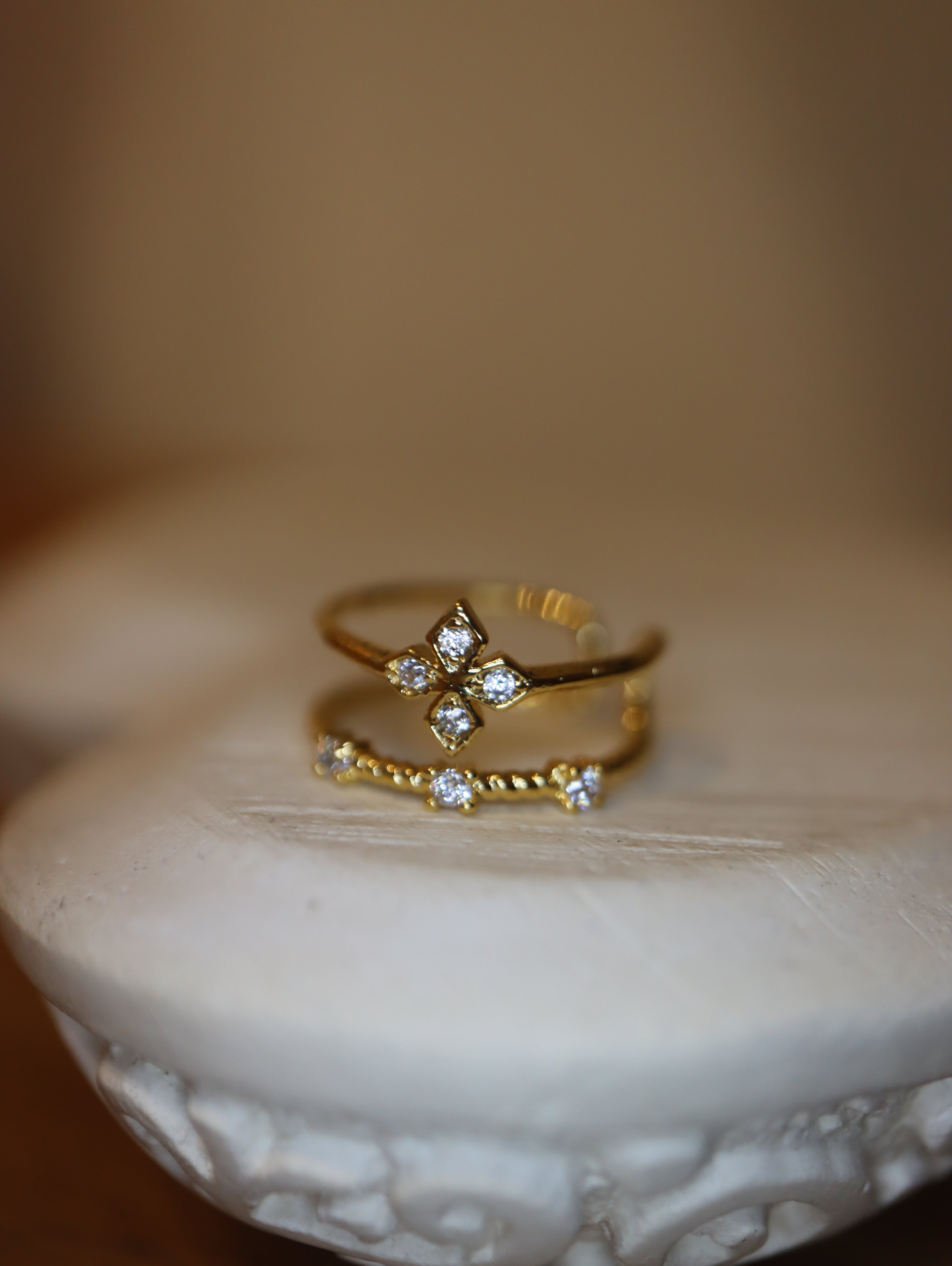 Double wrap cz Earcuff
