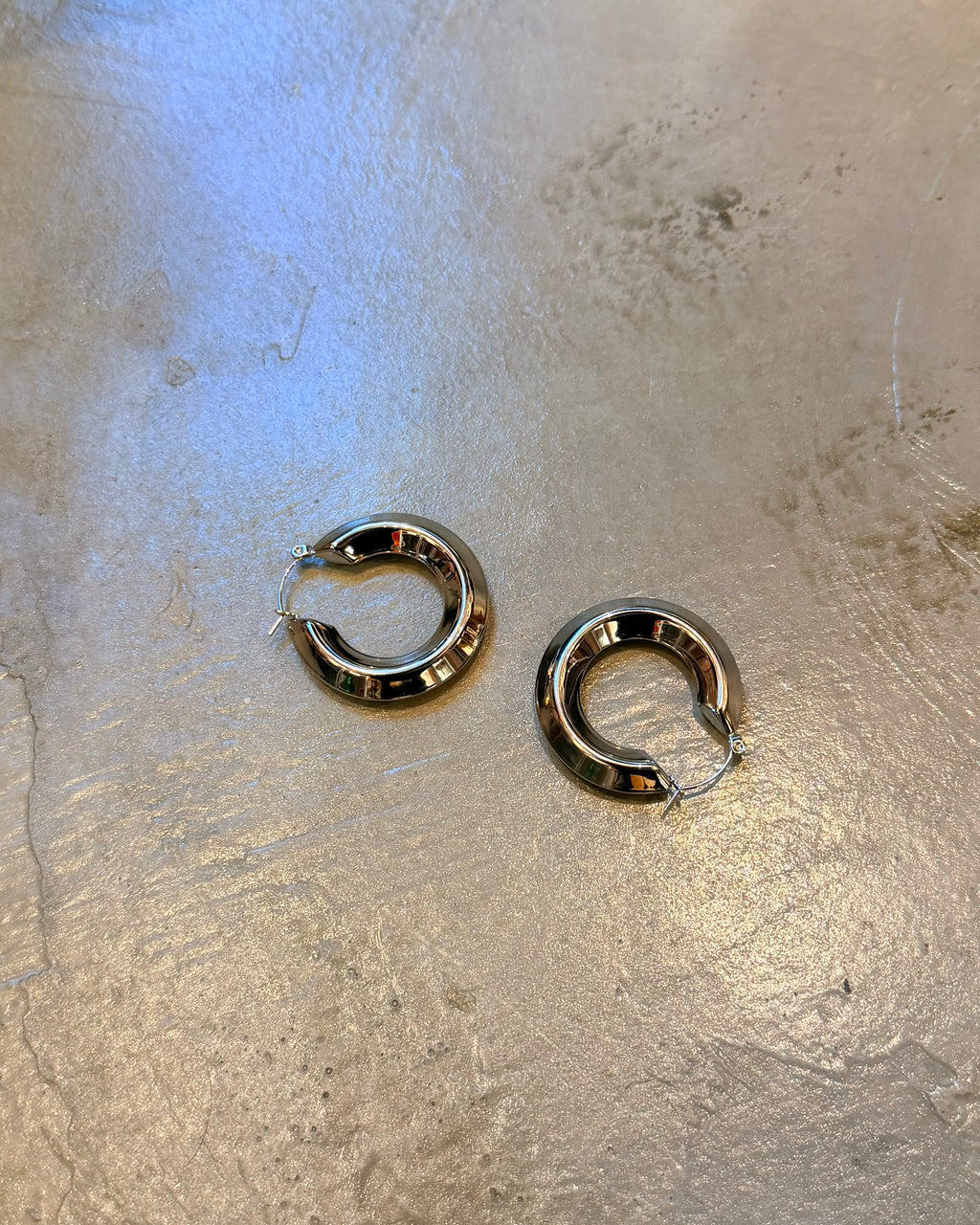 Glossy Silver-Tone Hoop Earrings