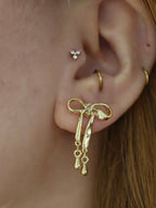 Ribbon earrings