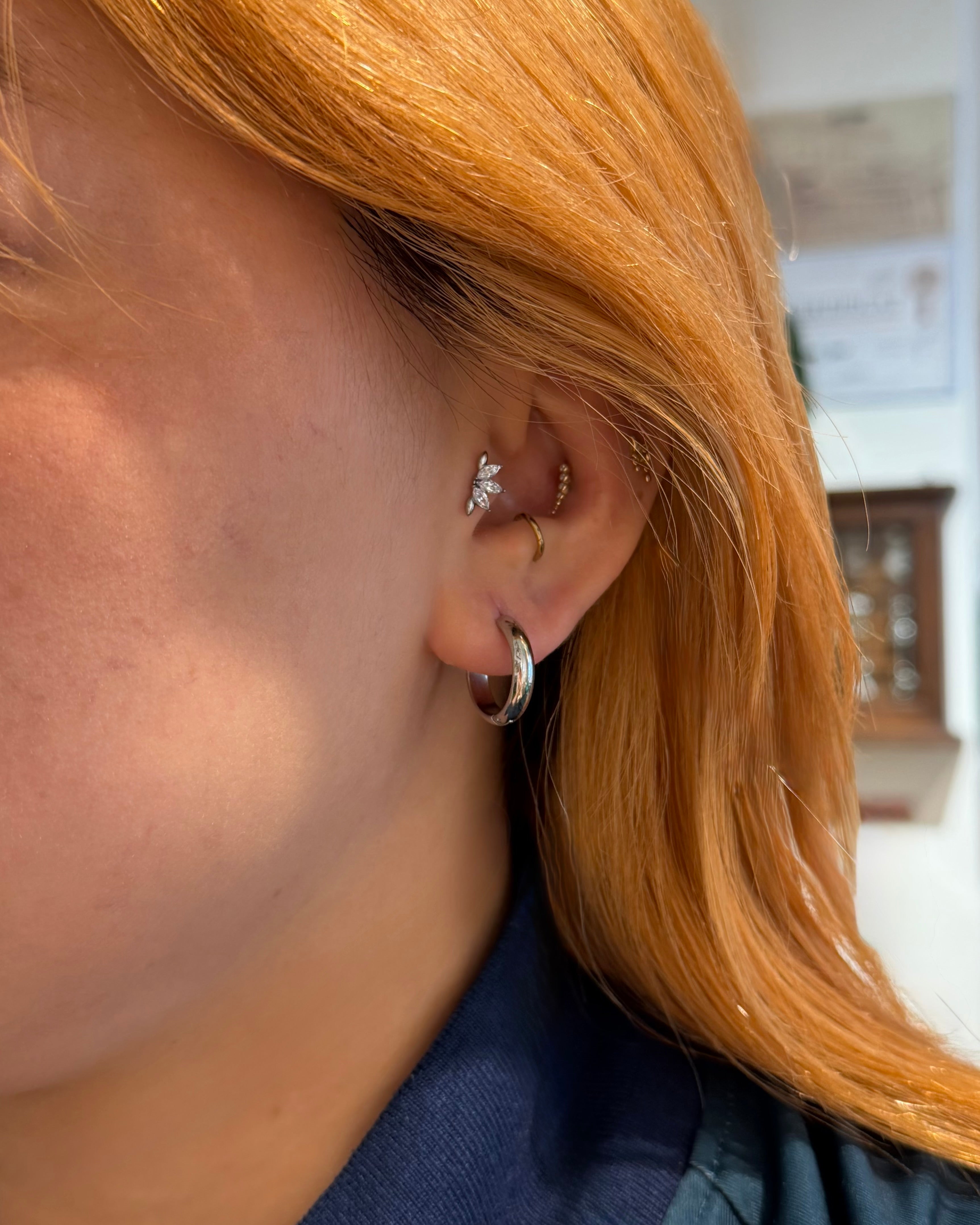 Marquise Cluster Stud Surgical Steel Piercing (1pc)