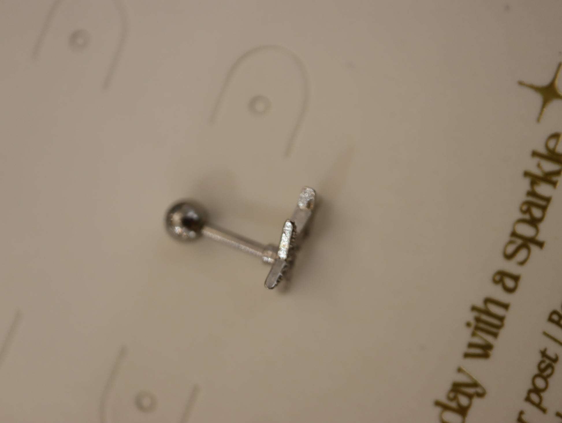 Double sparkle surgical steel earring (1pc)