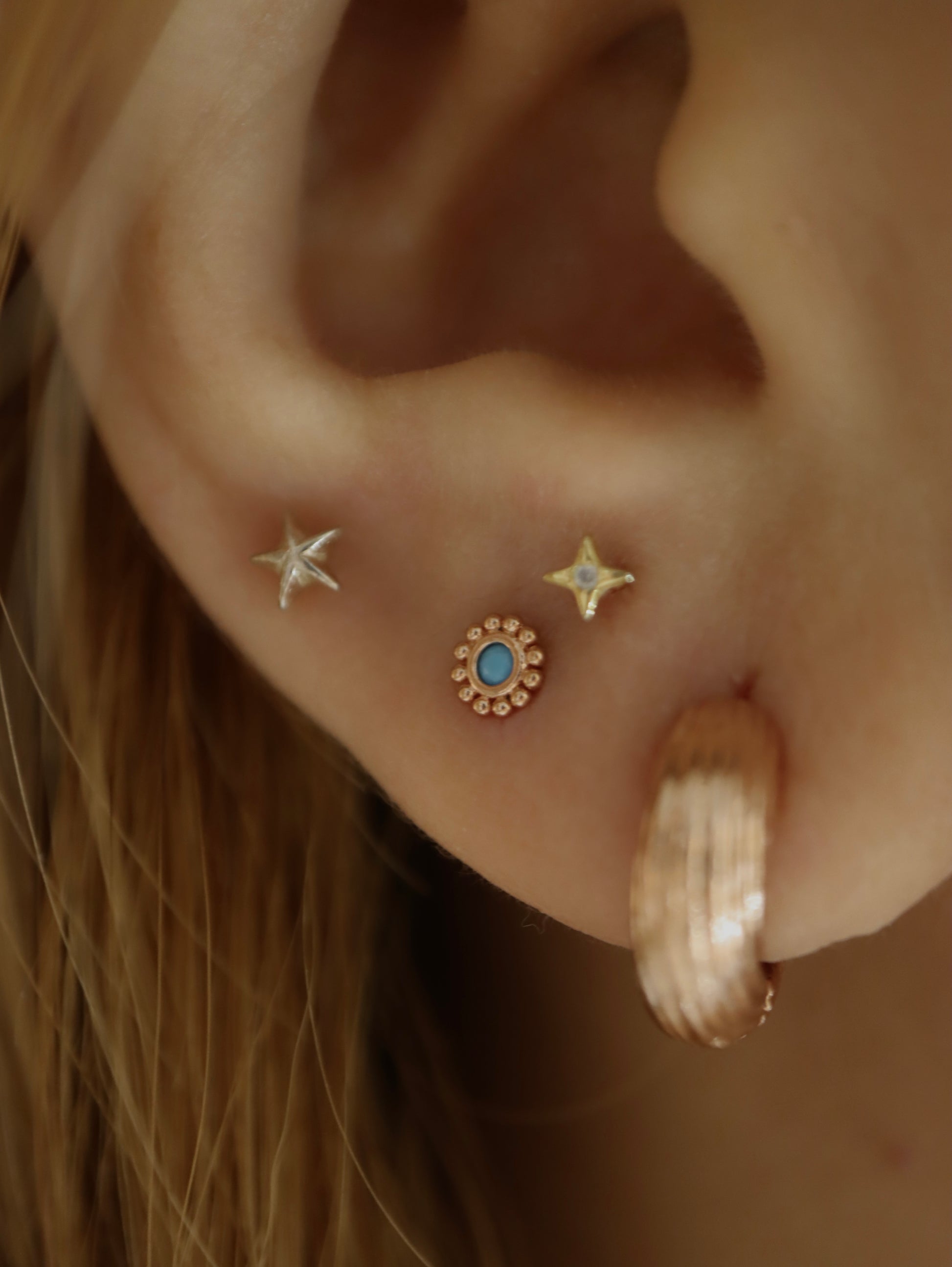 Beaded mini piercing earring (1pc)