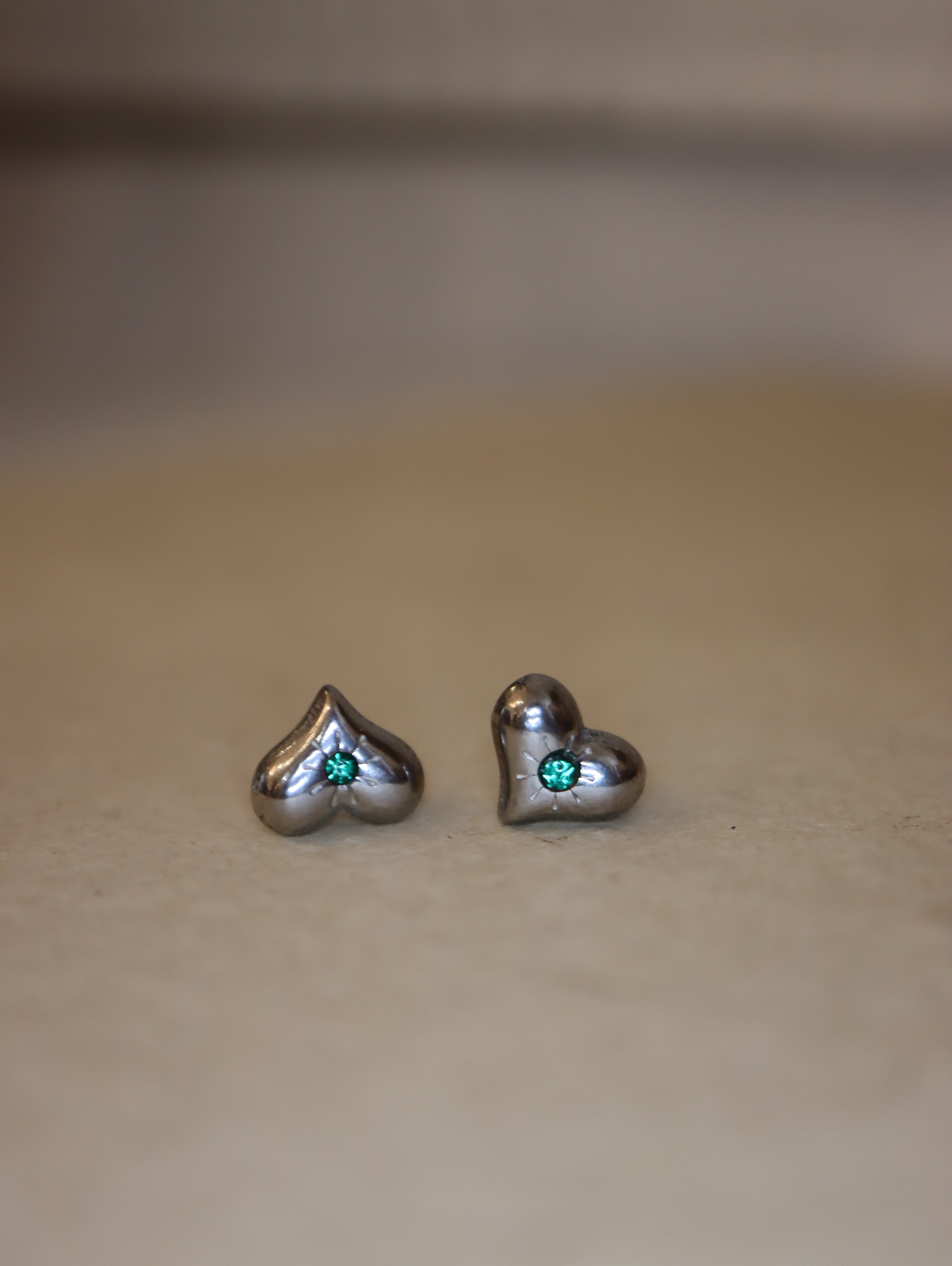Heart stud stainless steel earrings