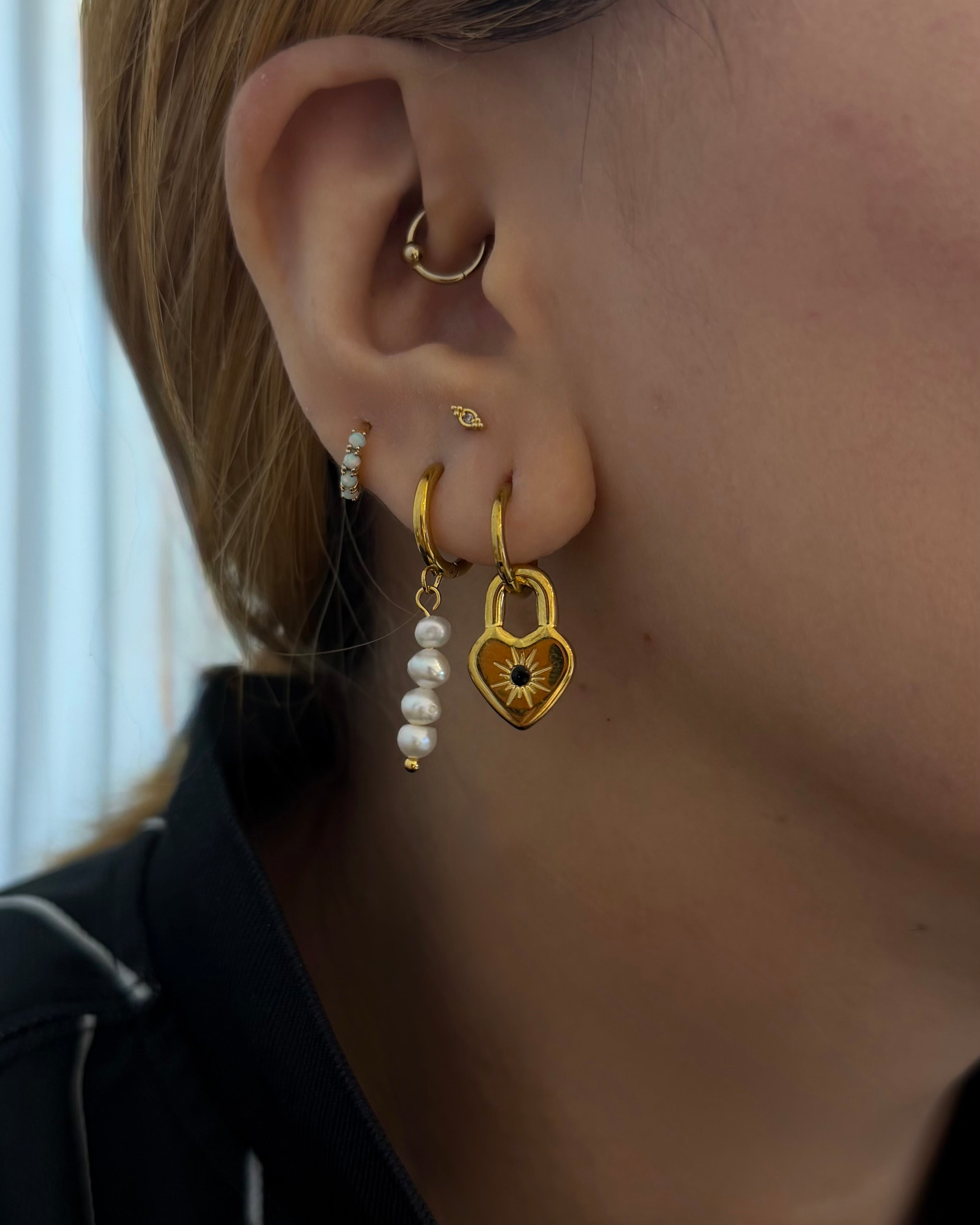 Heart lock stainless steel earrings