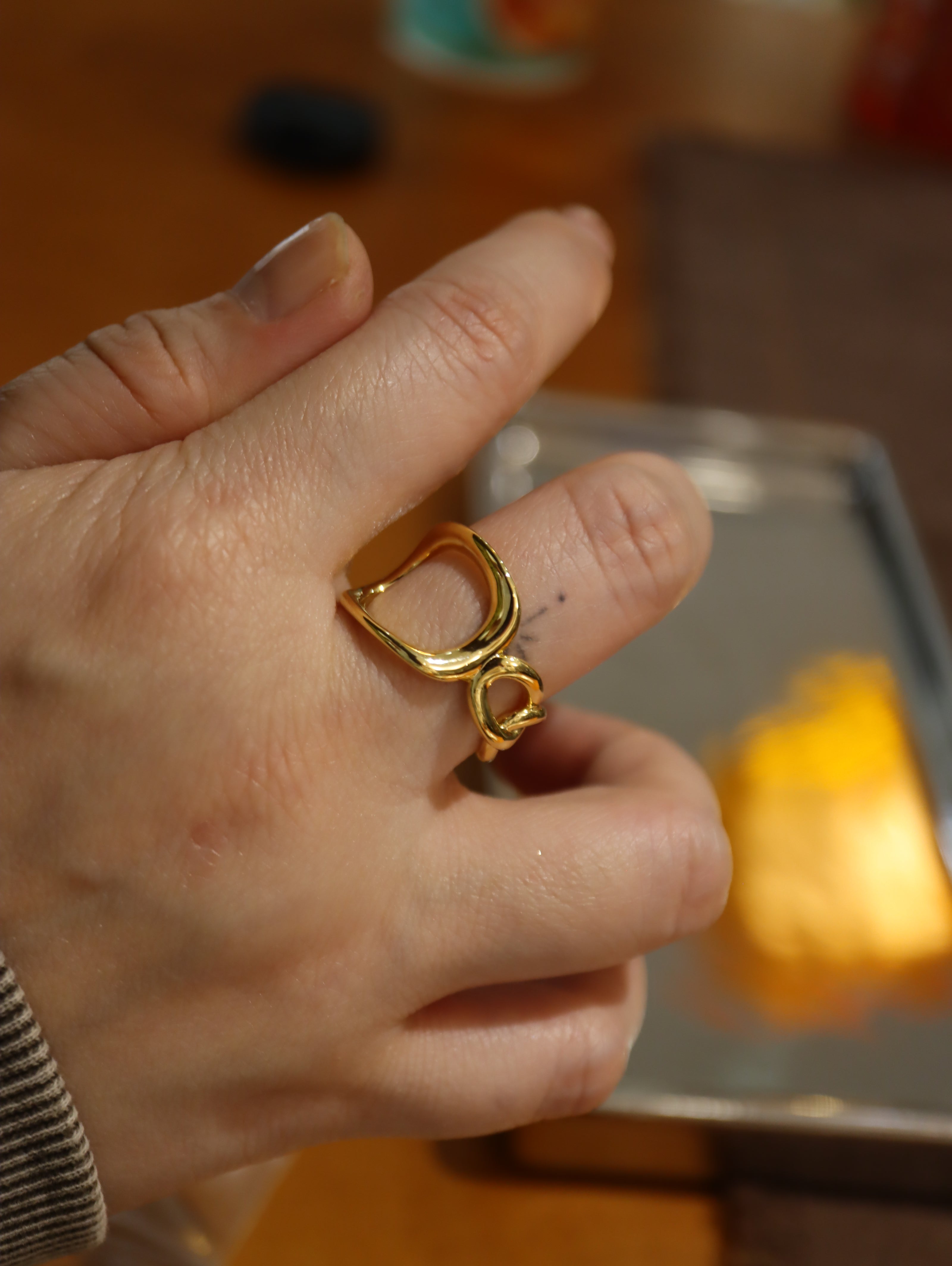 Chain brass ring