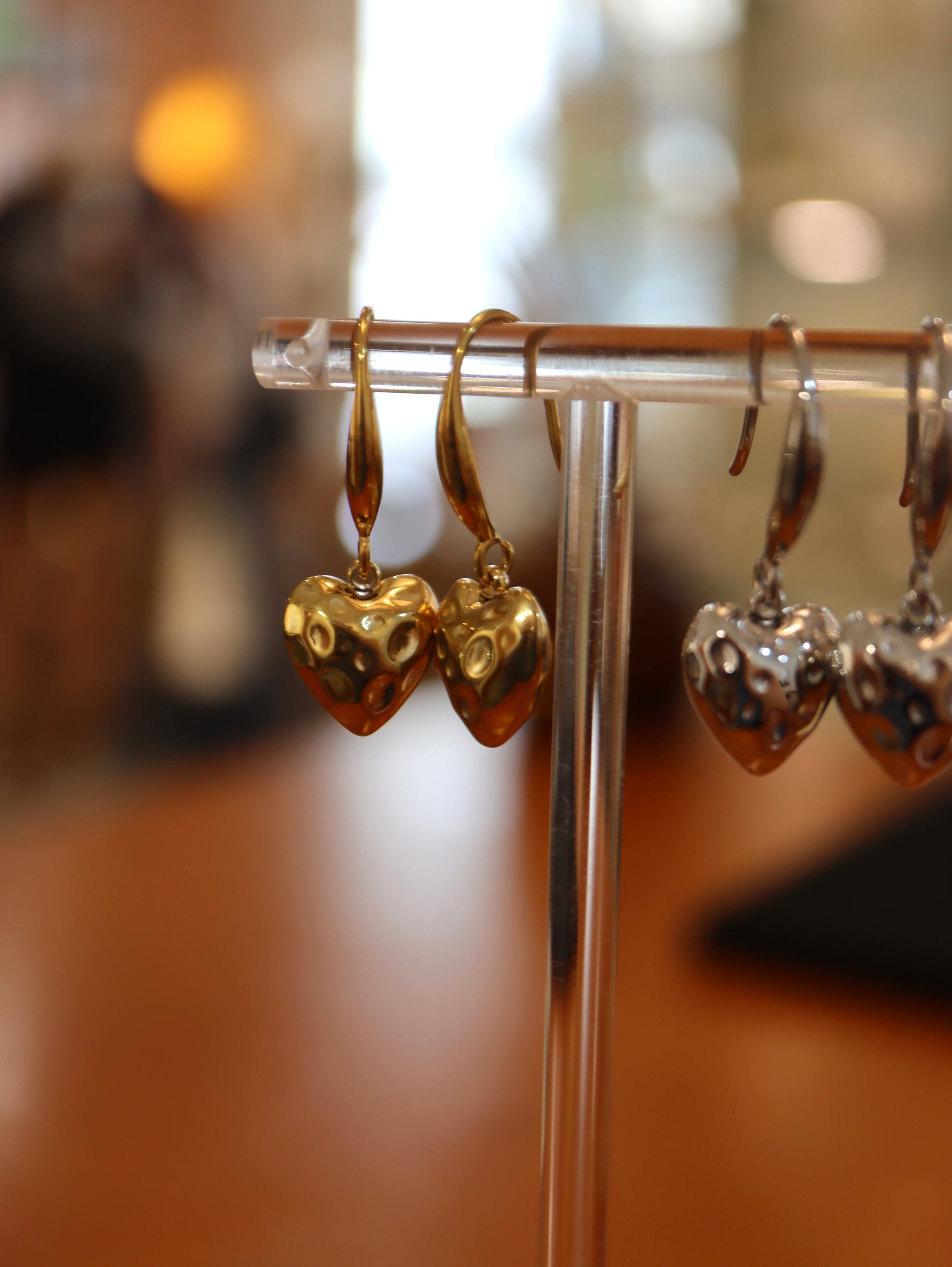Drop heart wire hook earrings