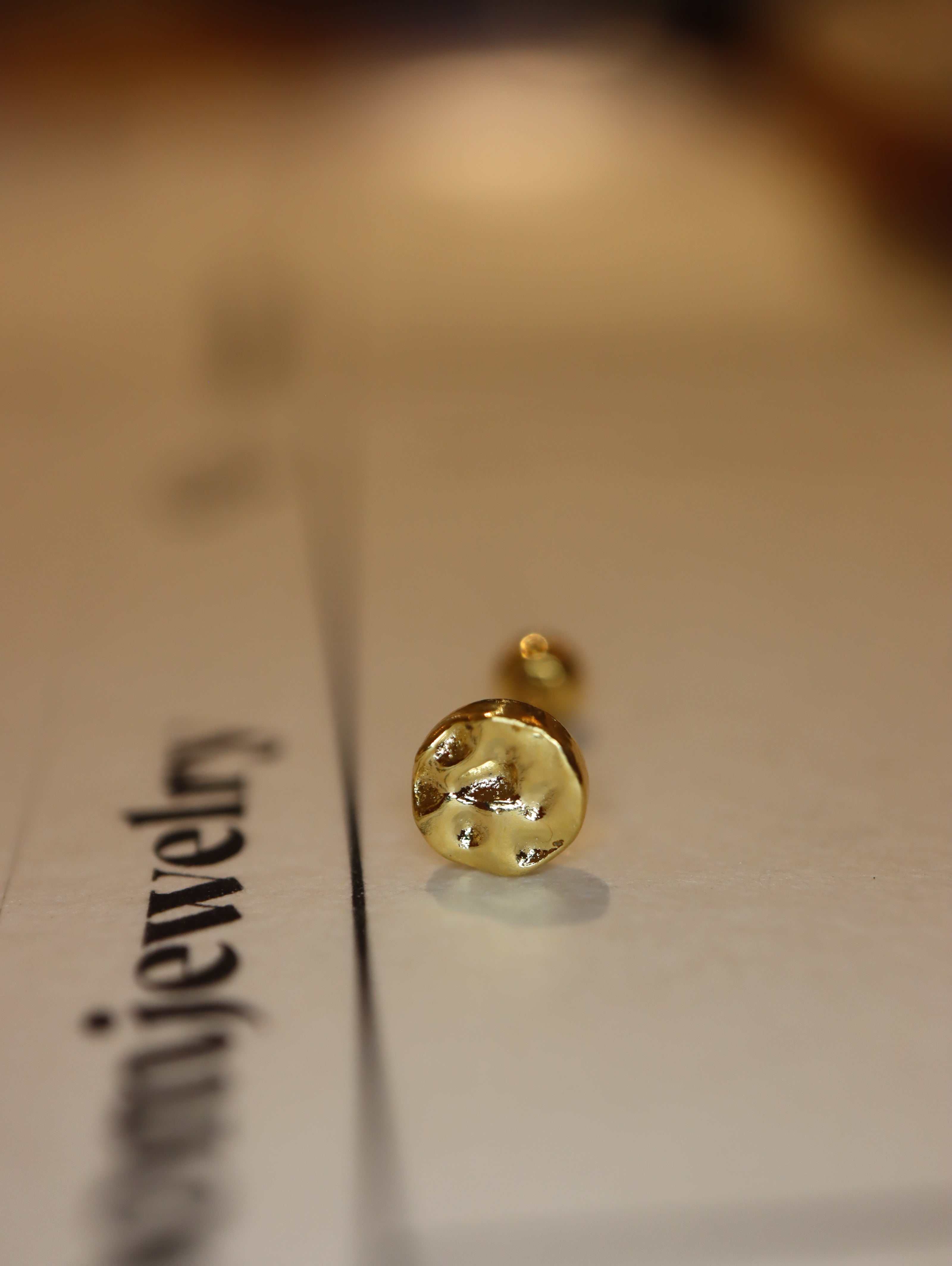 Hammered Disc Stud 925 Silver Earring