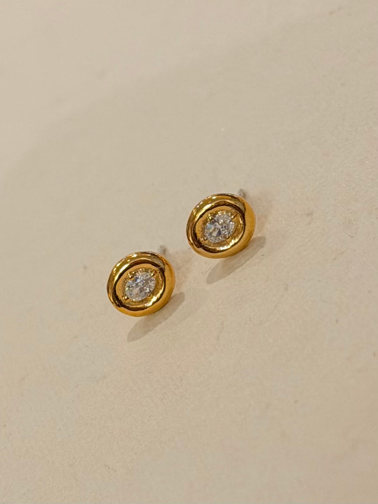 Oval cz stud earrings