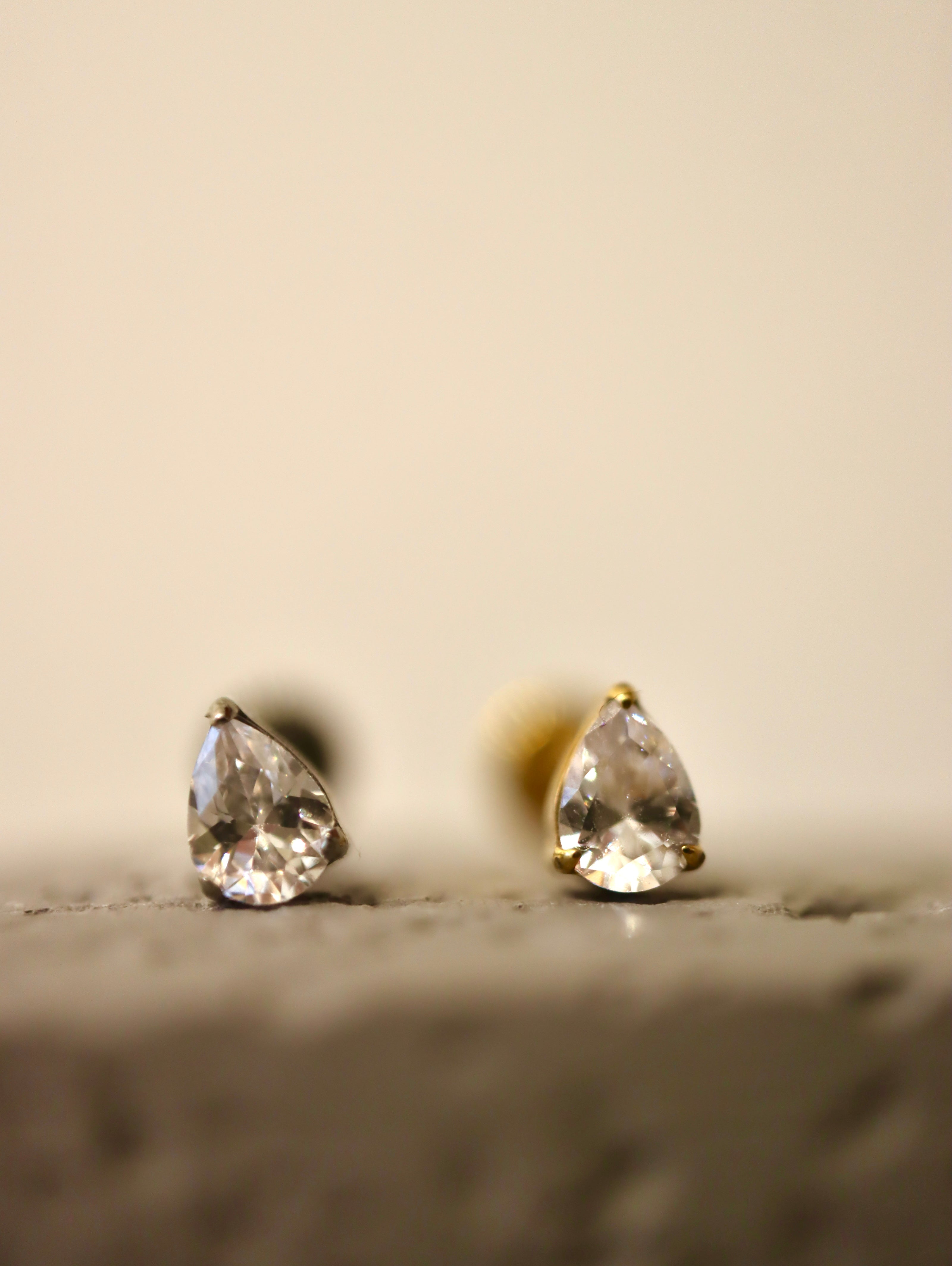 Titanium G23 Pear cut stud flat back piercing earring (1pc)