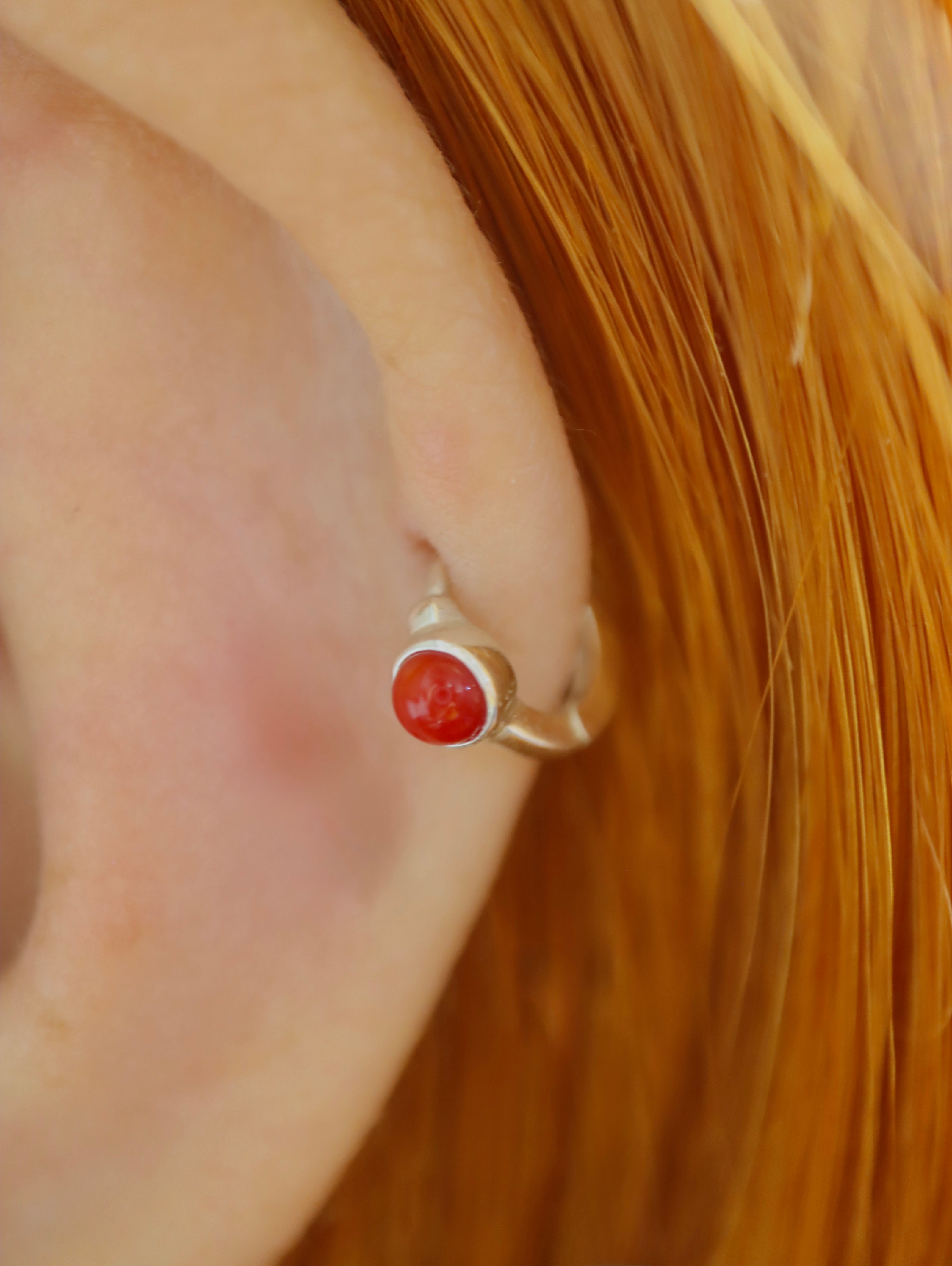 Mini Huggie hoop agate 925 silver earrings