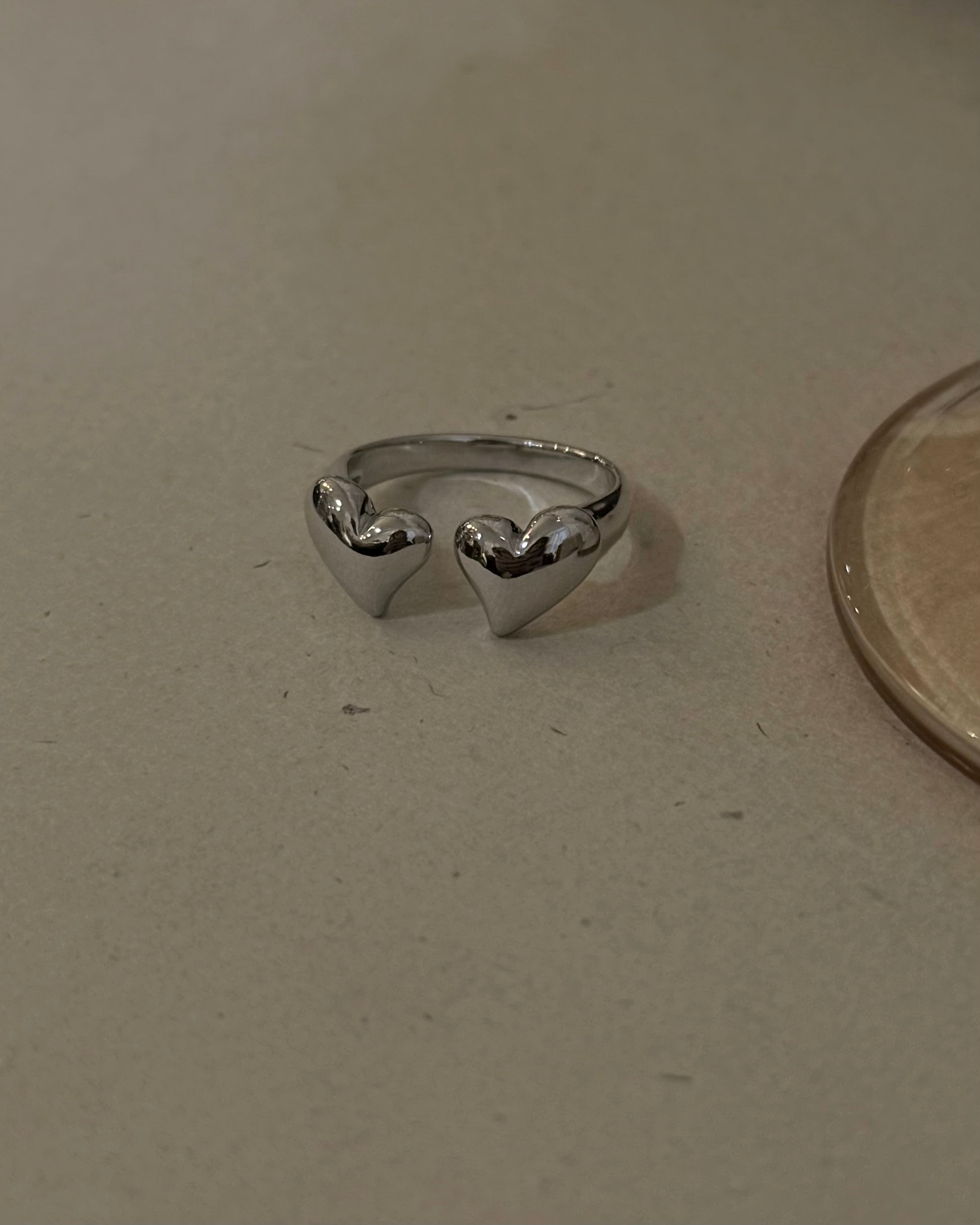 Double heart brass ring (free size)