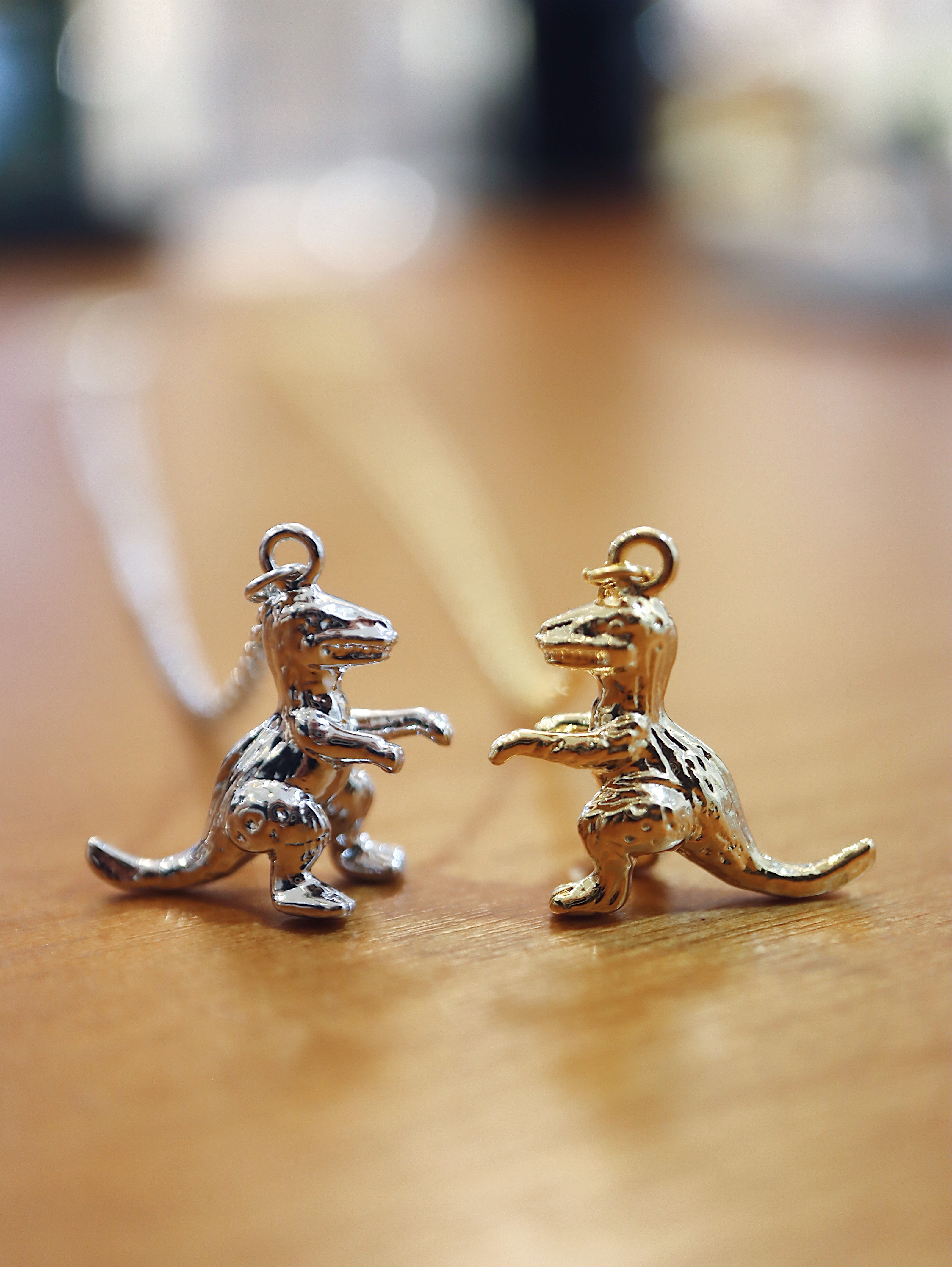 🦖 Brass Necklace