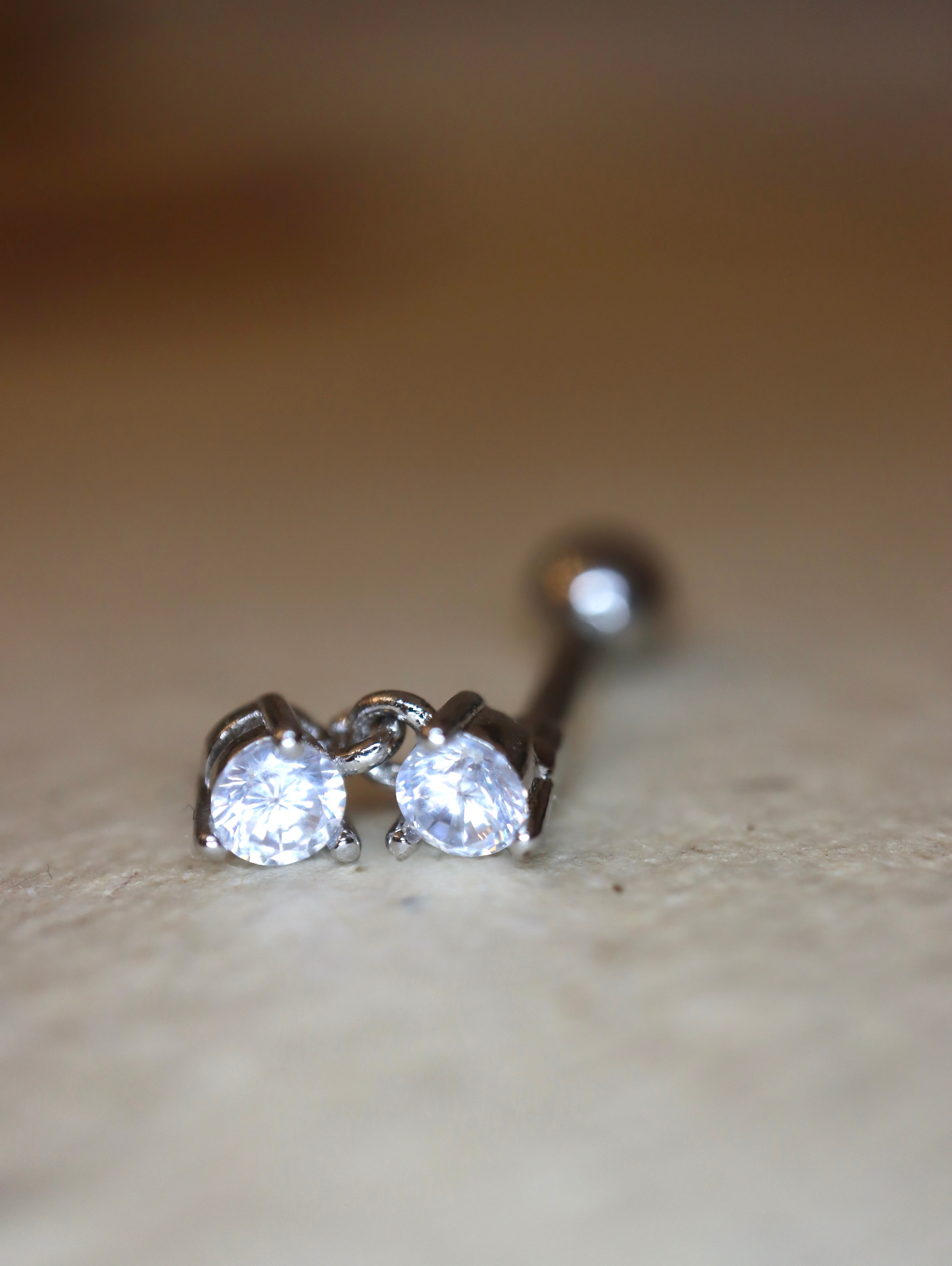 Double cz surgical steel piercing (1pc)