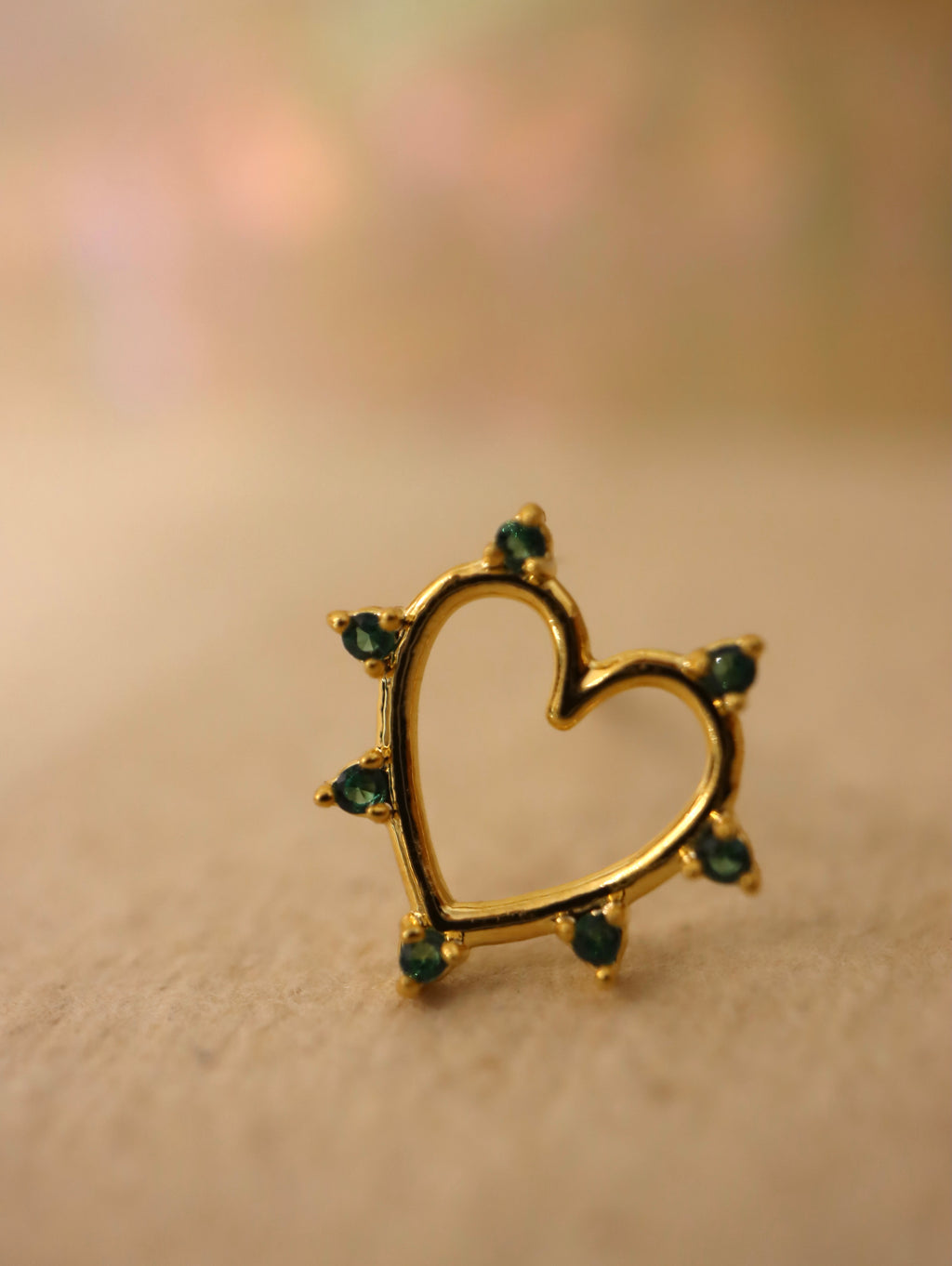 Stud heart earrings