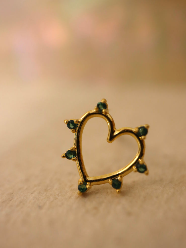Stud heart earrings