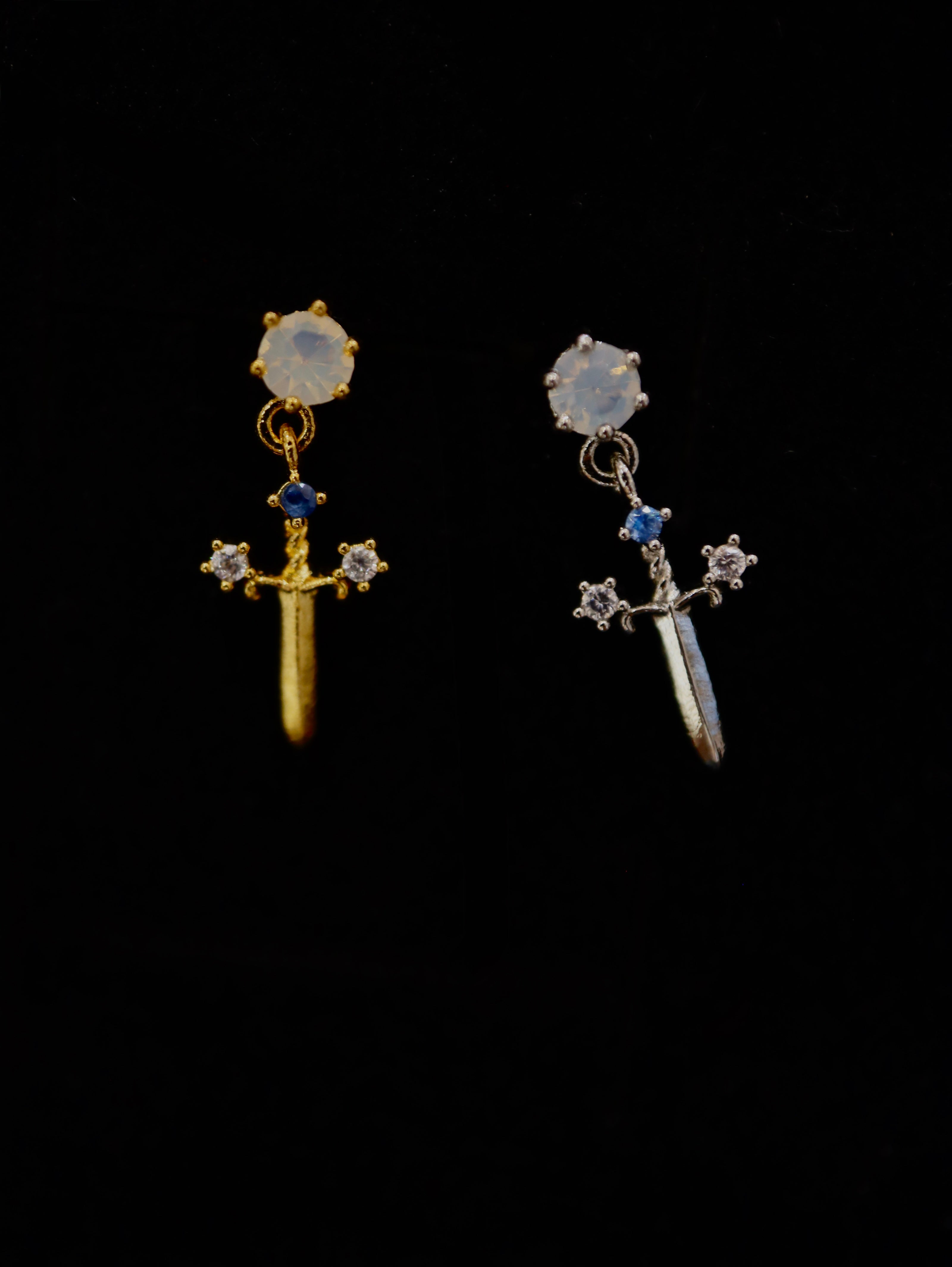 Dangling Sword Charm Stud Surgical Steel Piercing Earring (1pc)