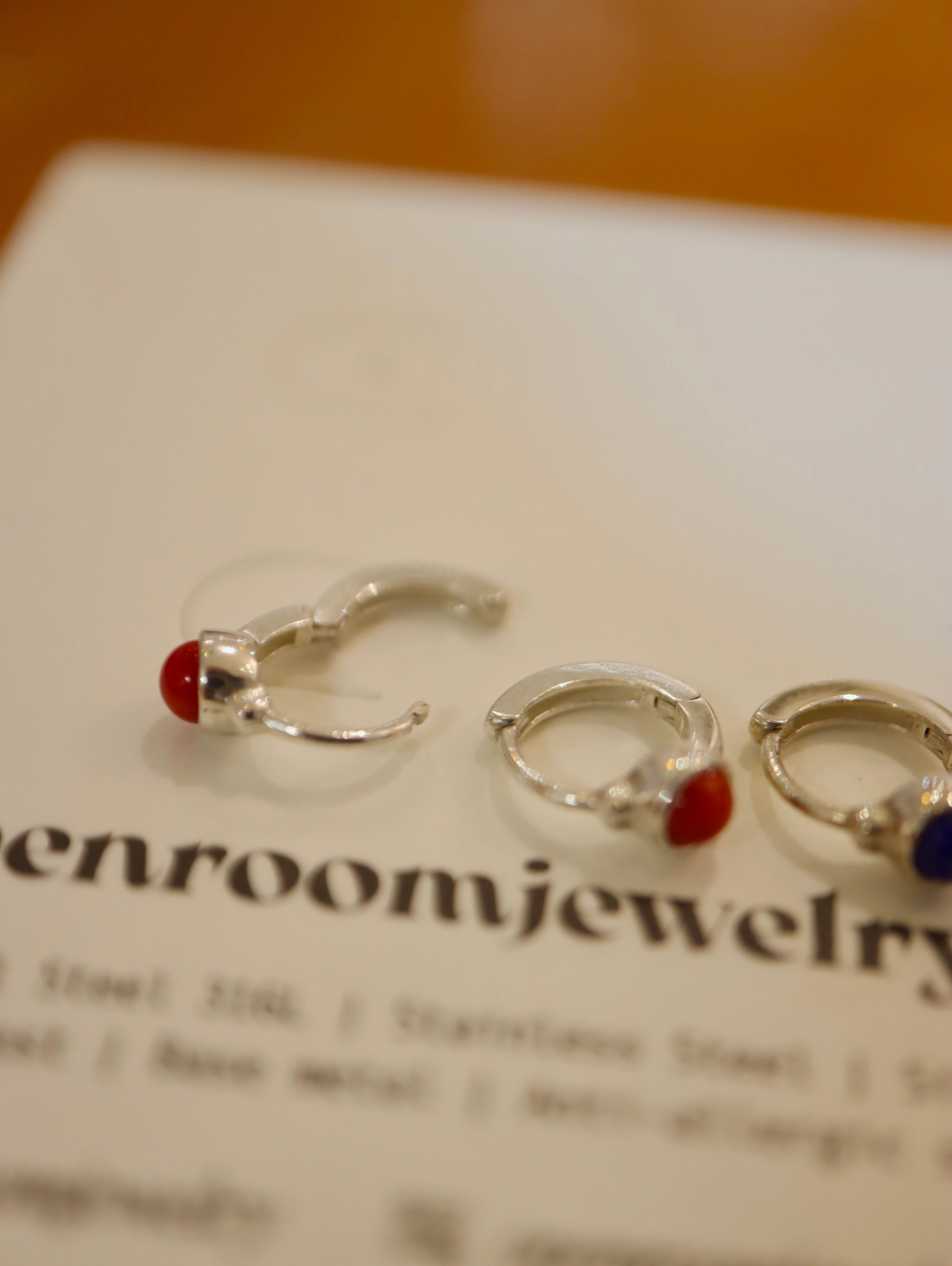 Mini Huggie hoop agate 925 silver earrings