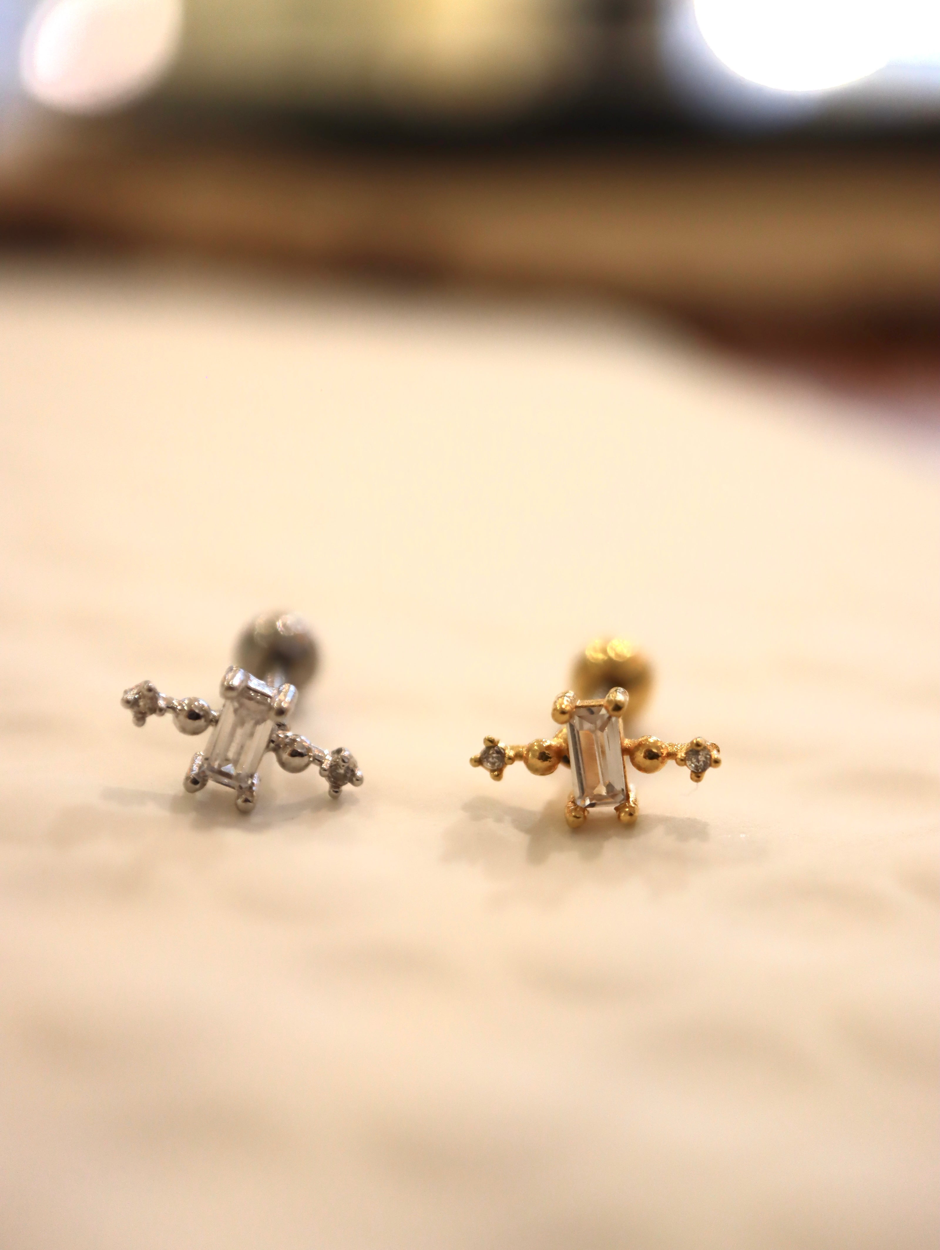 Orb cz Surgical Steel Stud Piercing (1pc)