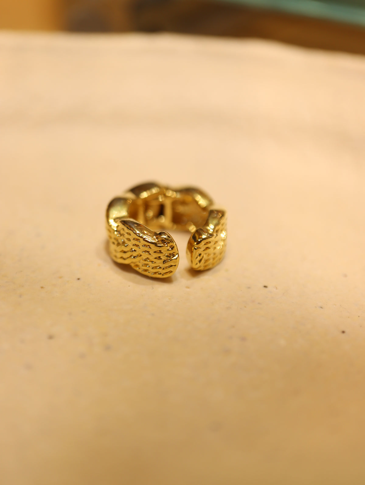 Braid clip-on earcuff